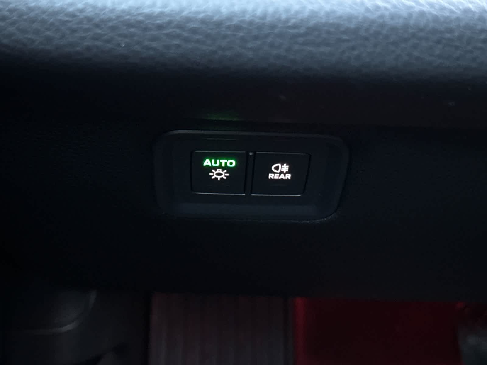 Thumbnail: 2025 Porsche Cayenne - 30