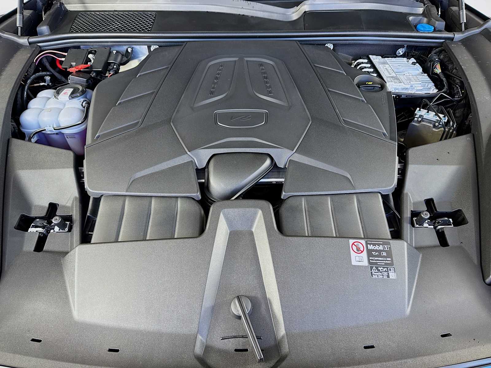 Thumbnail: 2025 Porsche Cayenne - 23