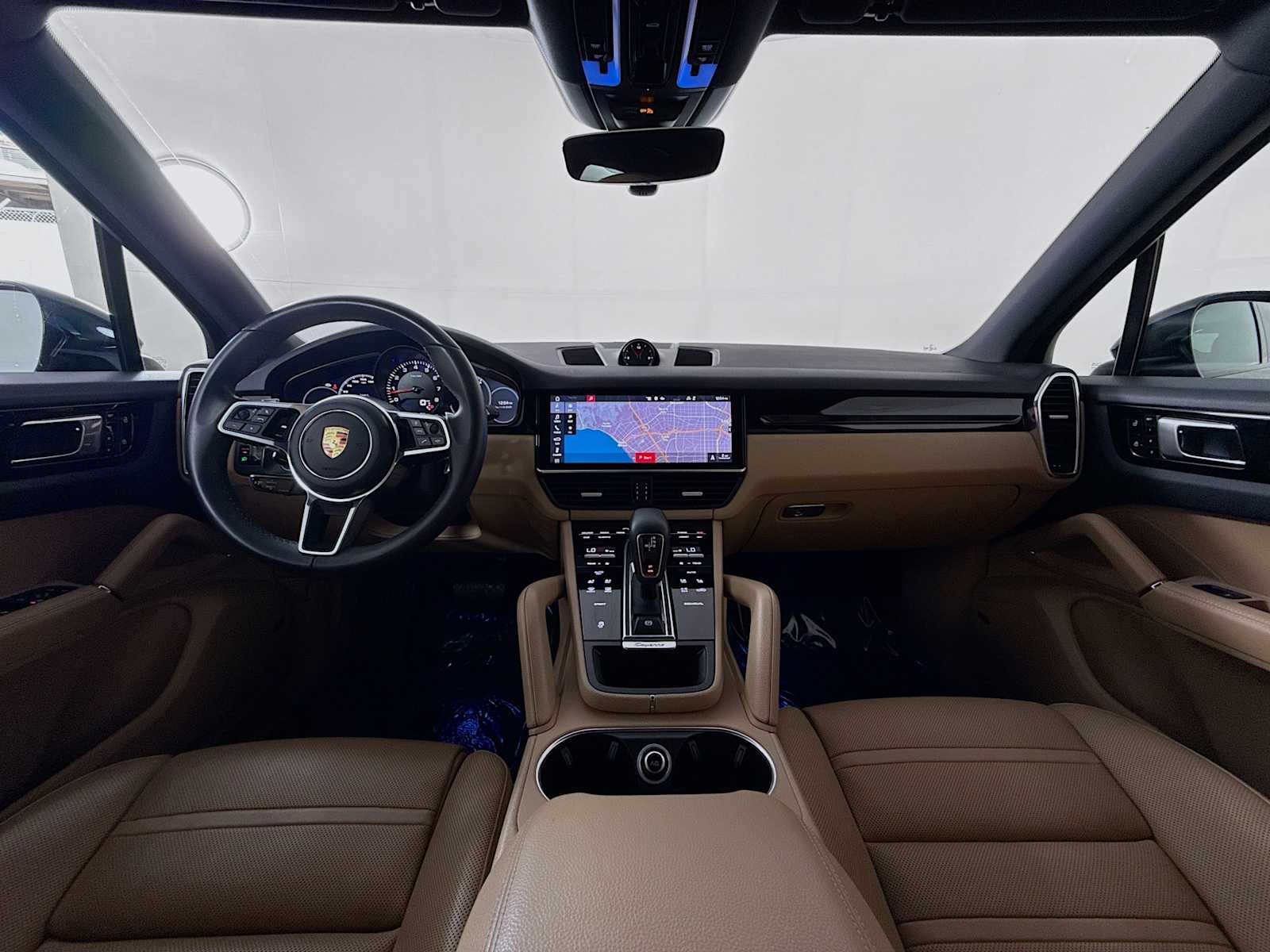 Thumbnail: 2020 Porsche Cayenne - 27