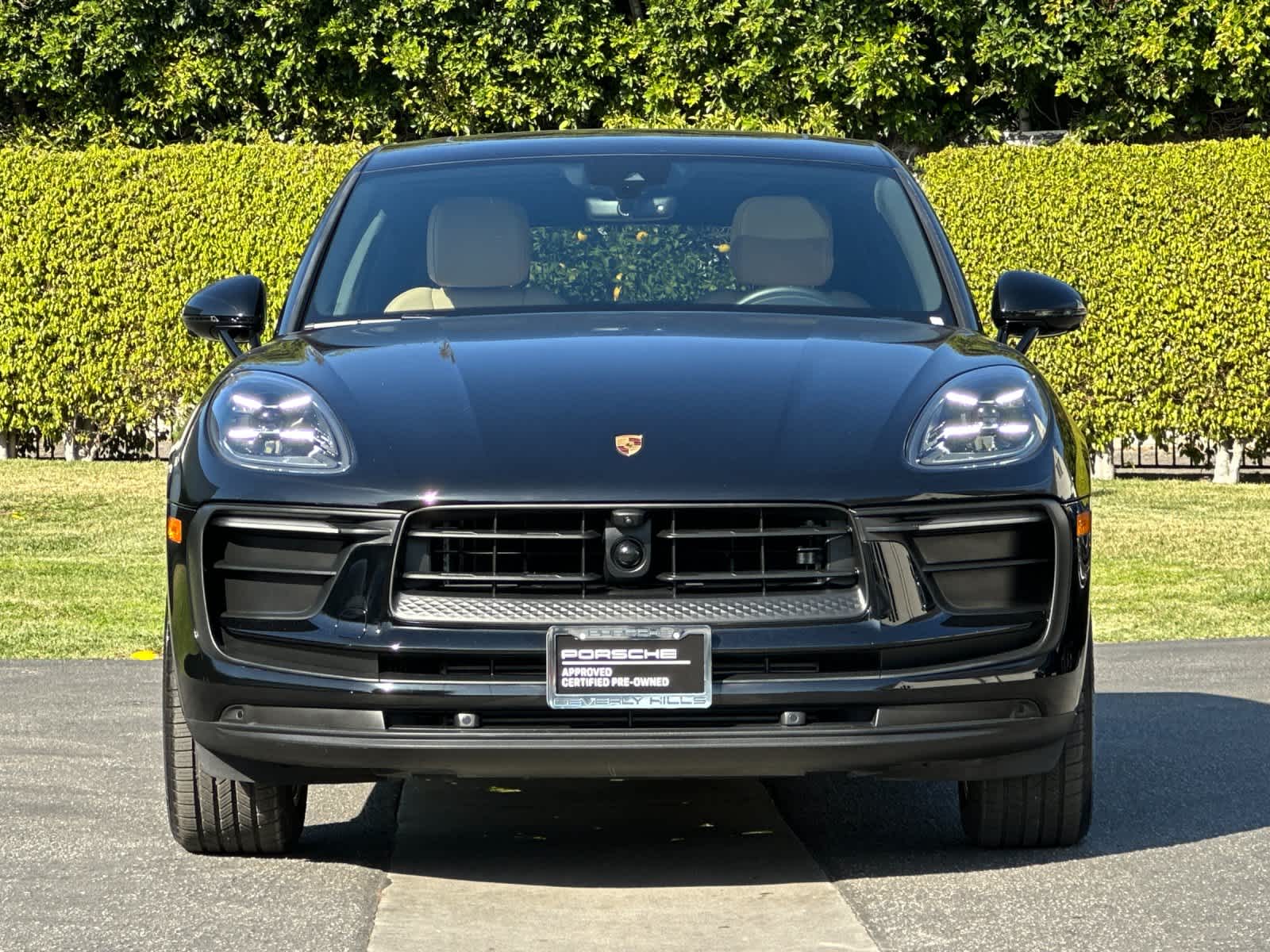 Thumbnail: 2025 Porsche Macan - 11