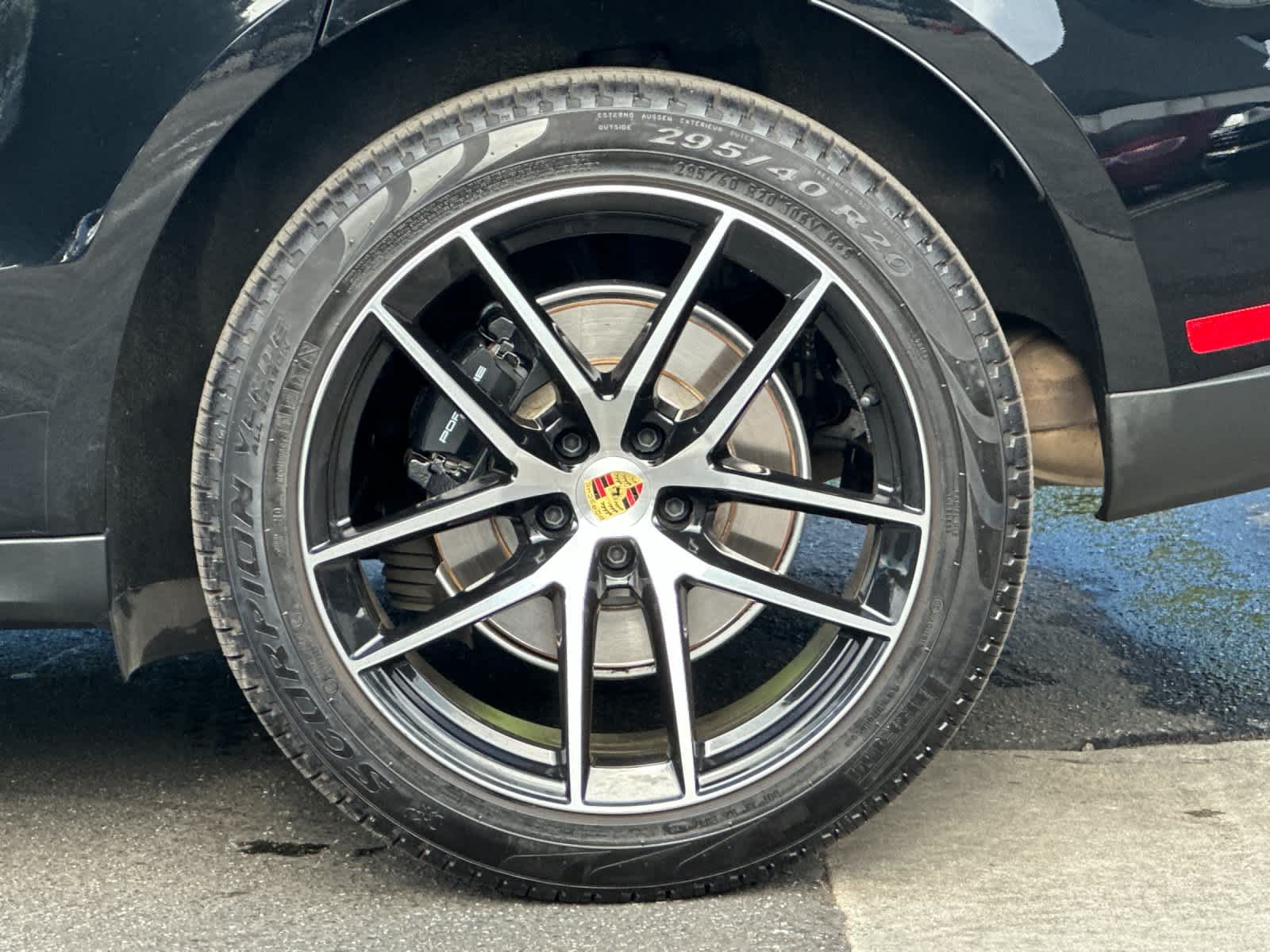 Thumbnail: 2025 Porsche Macan - 32