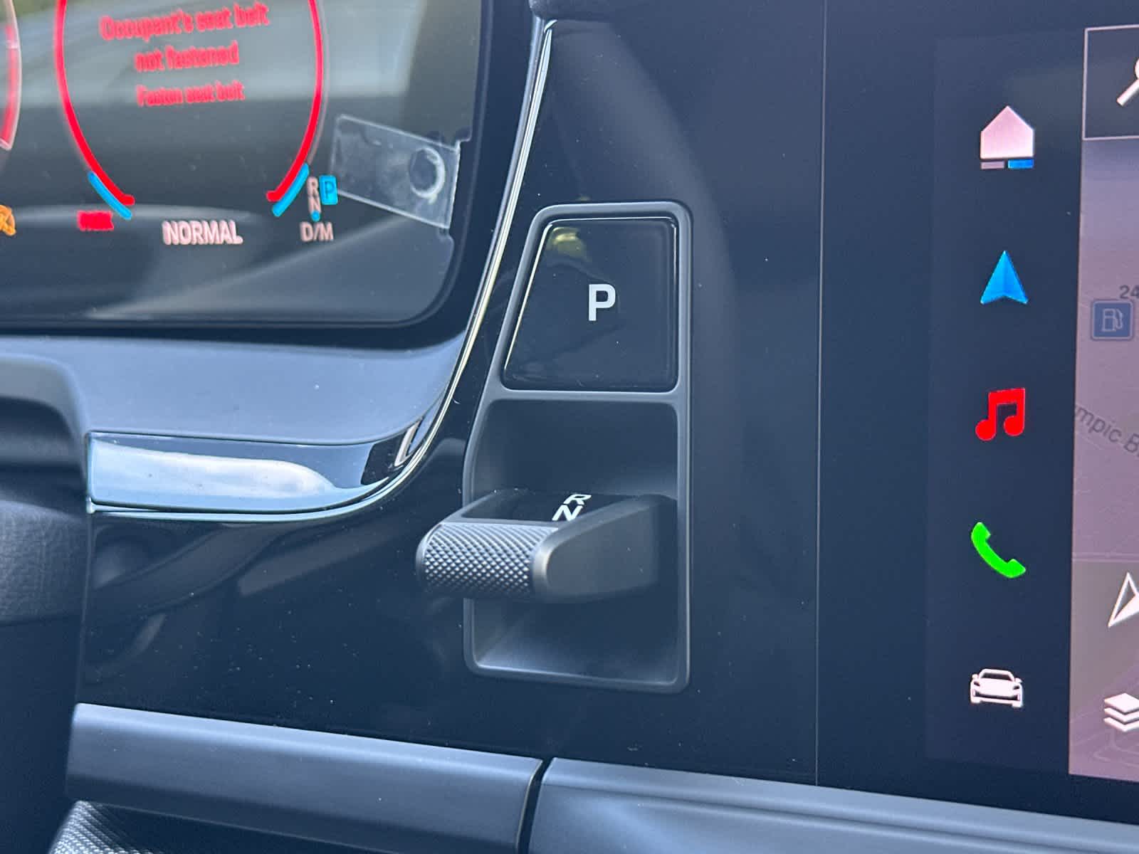 Thumbnail: 2026 Porsche Panamera - 25