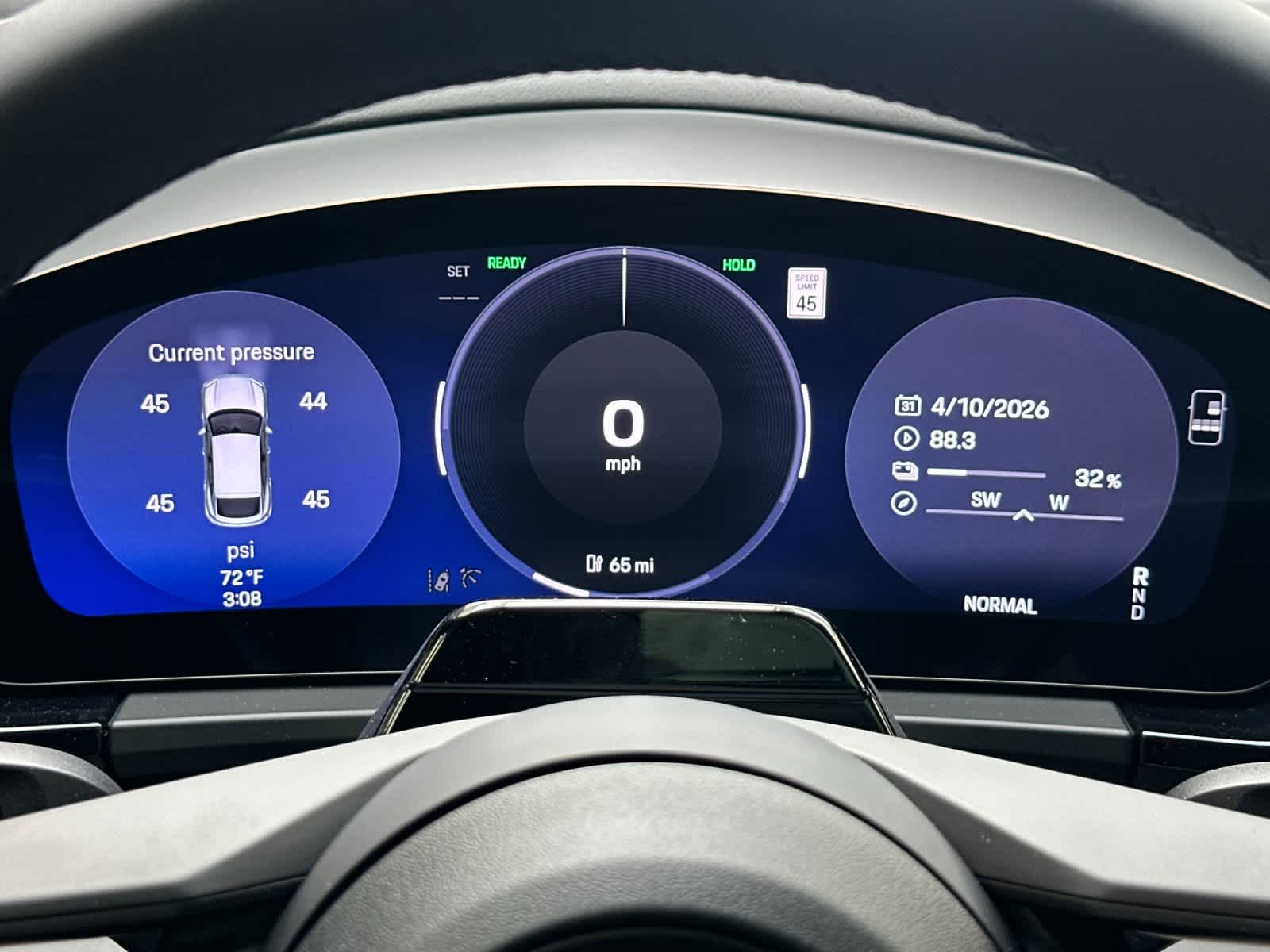 Thumbnail: 2026 Porsche Macan - 29