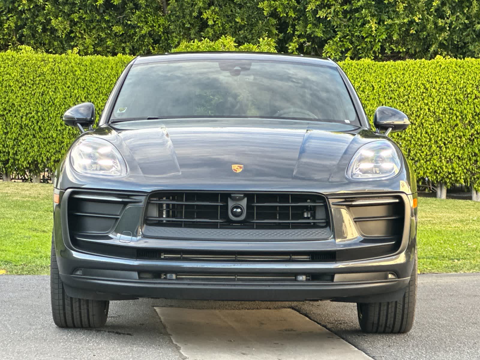 Thumbnail: 2026 Porsche Macan - 11