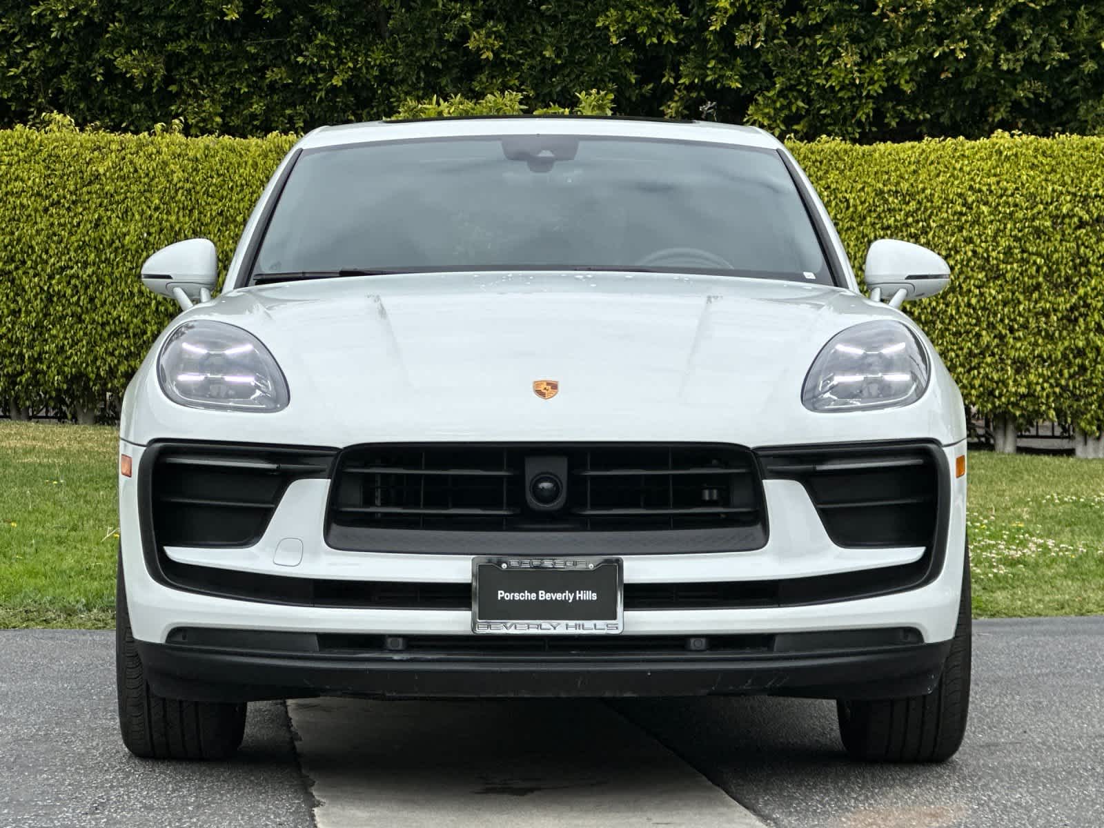 Thumbnail: 2025 Porsche Macan - 11