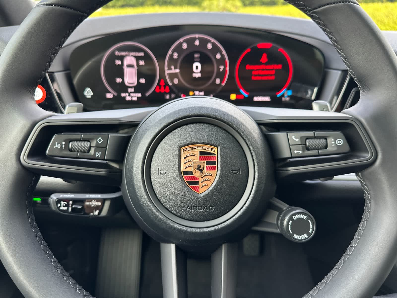 Thumbnail: 2026 Porsche Cayenne - 27