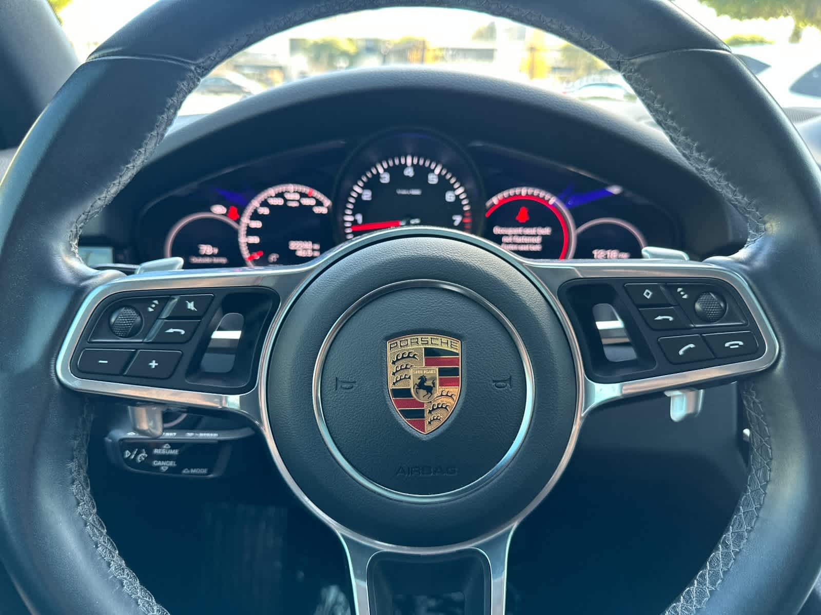 Thumbnail: 2022 Porsche Cayenne - 27