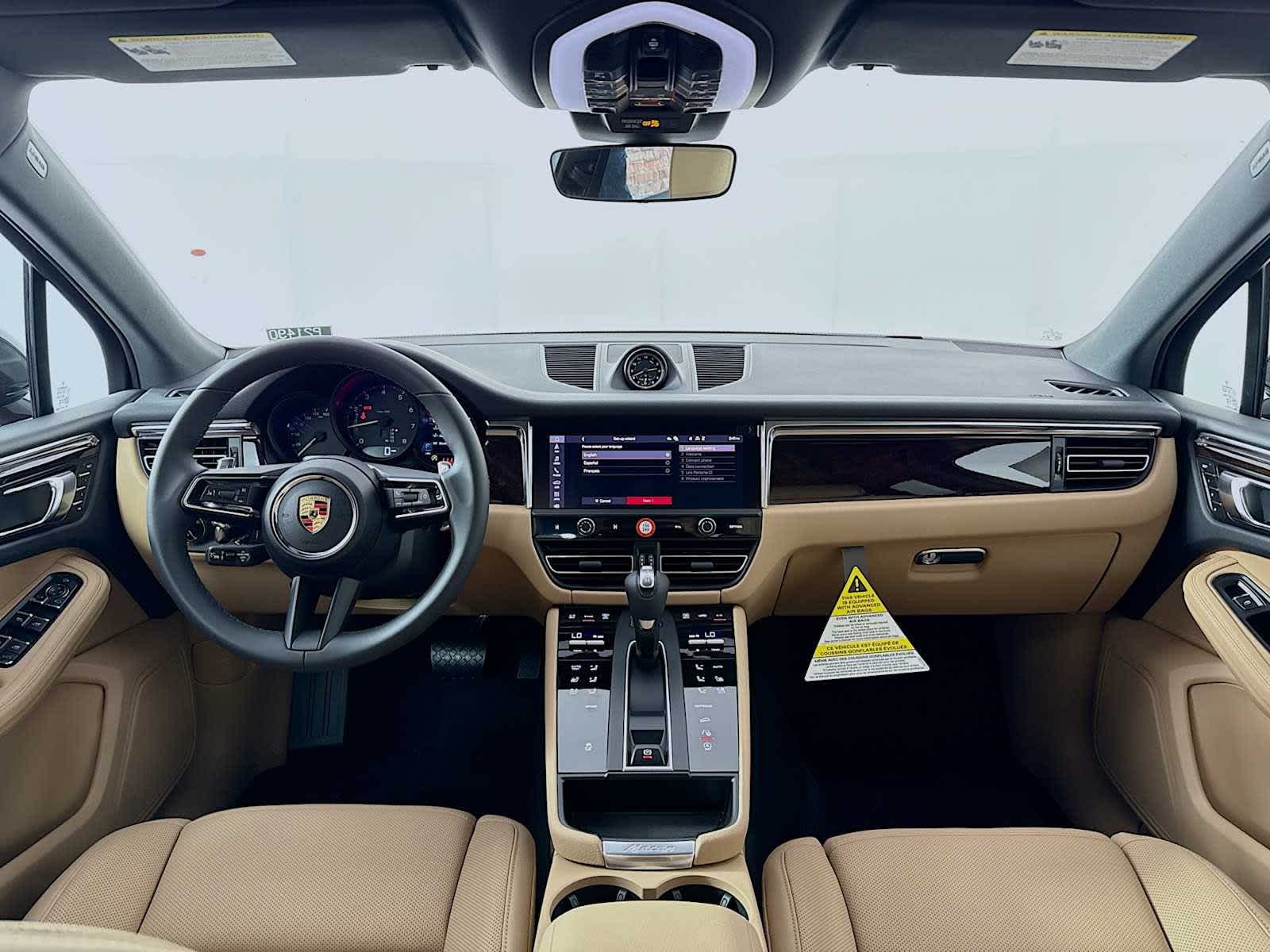 Thumbnail: 2026 Porsche Macan - 27