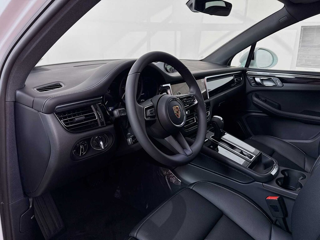 New 2026 Porsche Macan SUV
