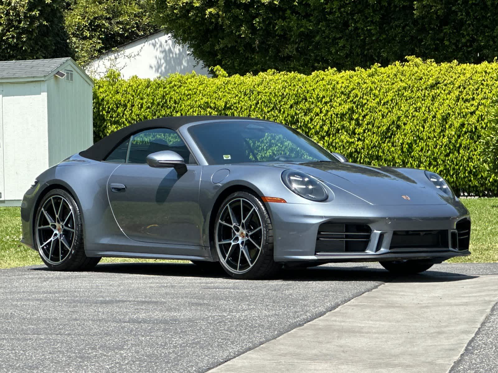 Thumbnail: 2026 Porsche 911 - 10