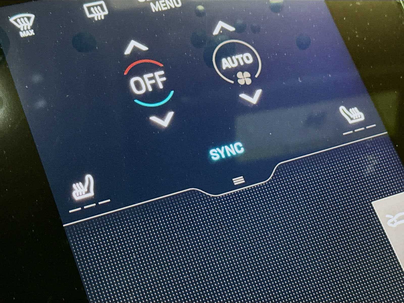 Thumbnail: 2025 Porsche Taycan - 16