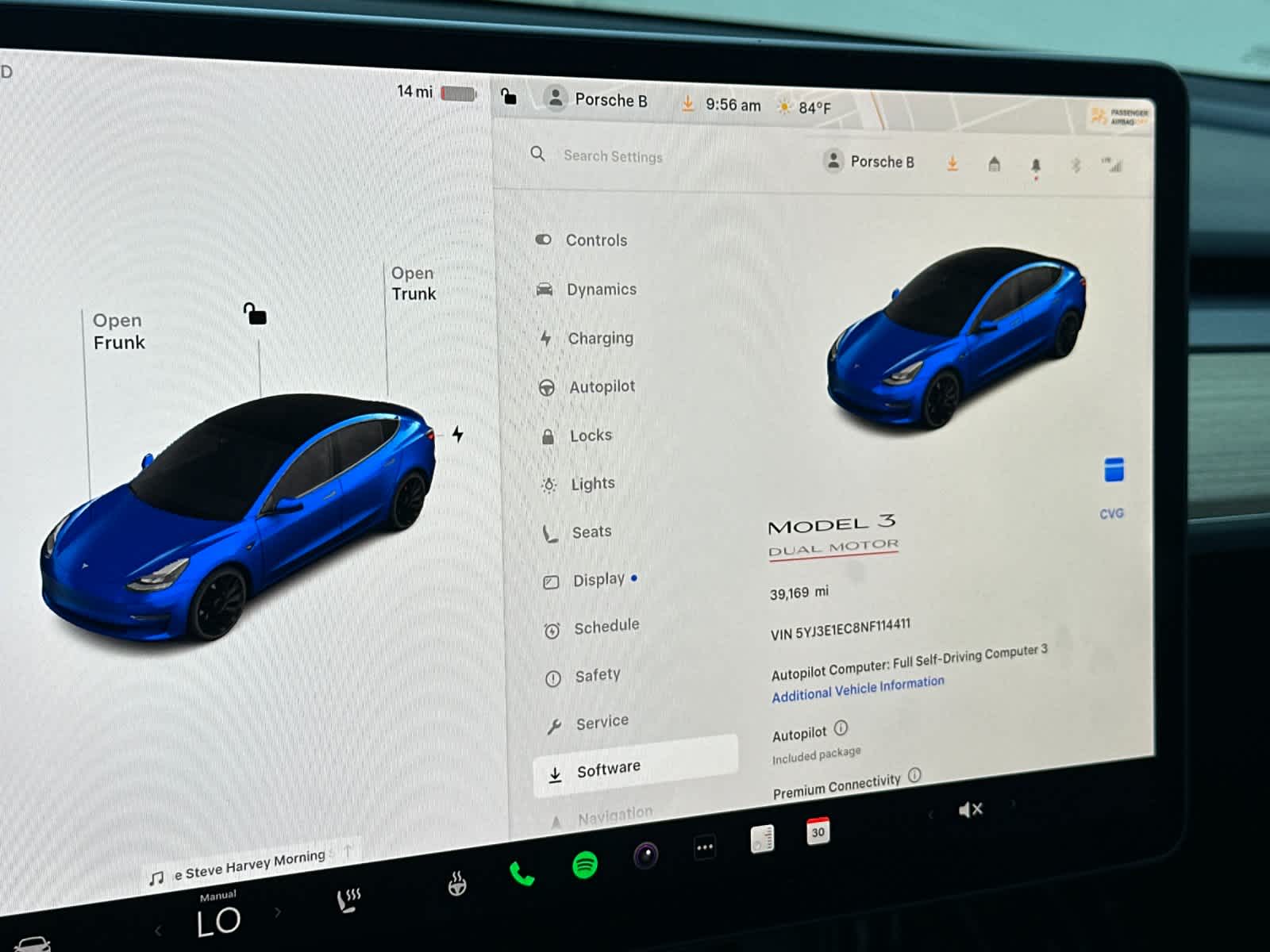 Thumbnail: 2022 Tesla Model 3 - 29