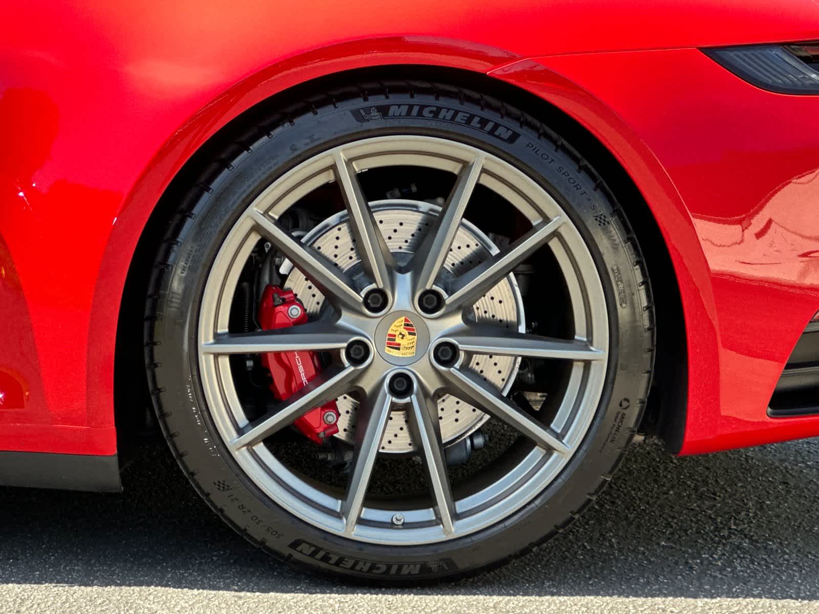 Thumbnail: 2020 Porsche 911 - 26