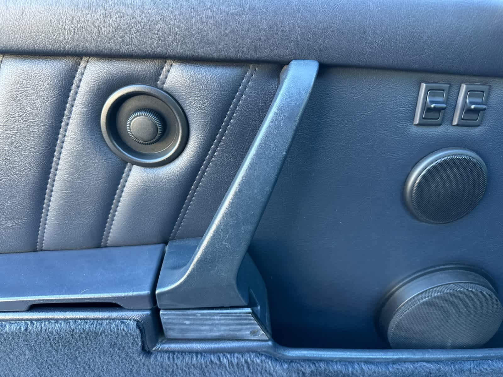 Thumbnail: 1988 Porsche 911 - 11