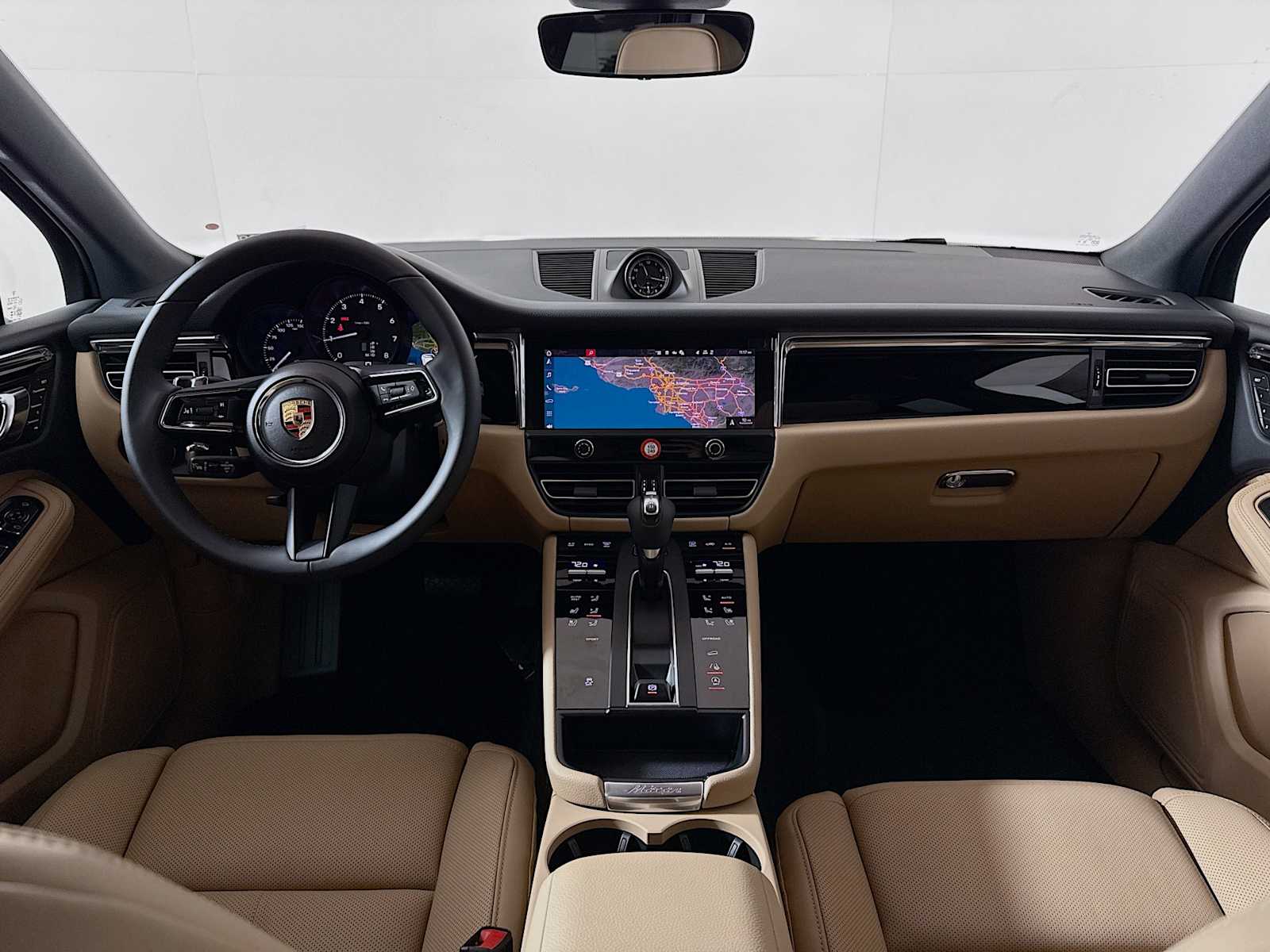 Thumbnail: 2025 Porsche Macan - 26