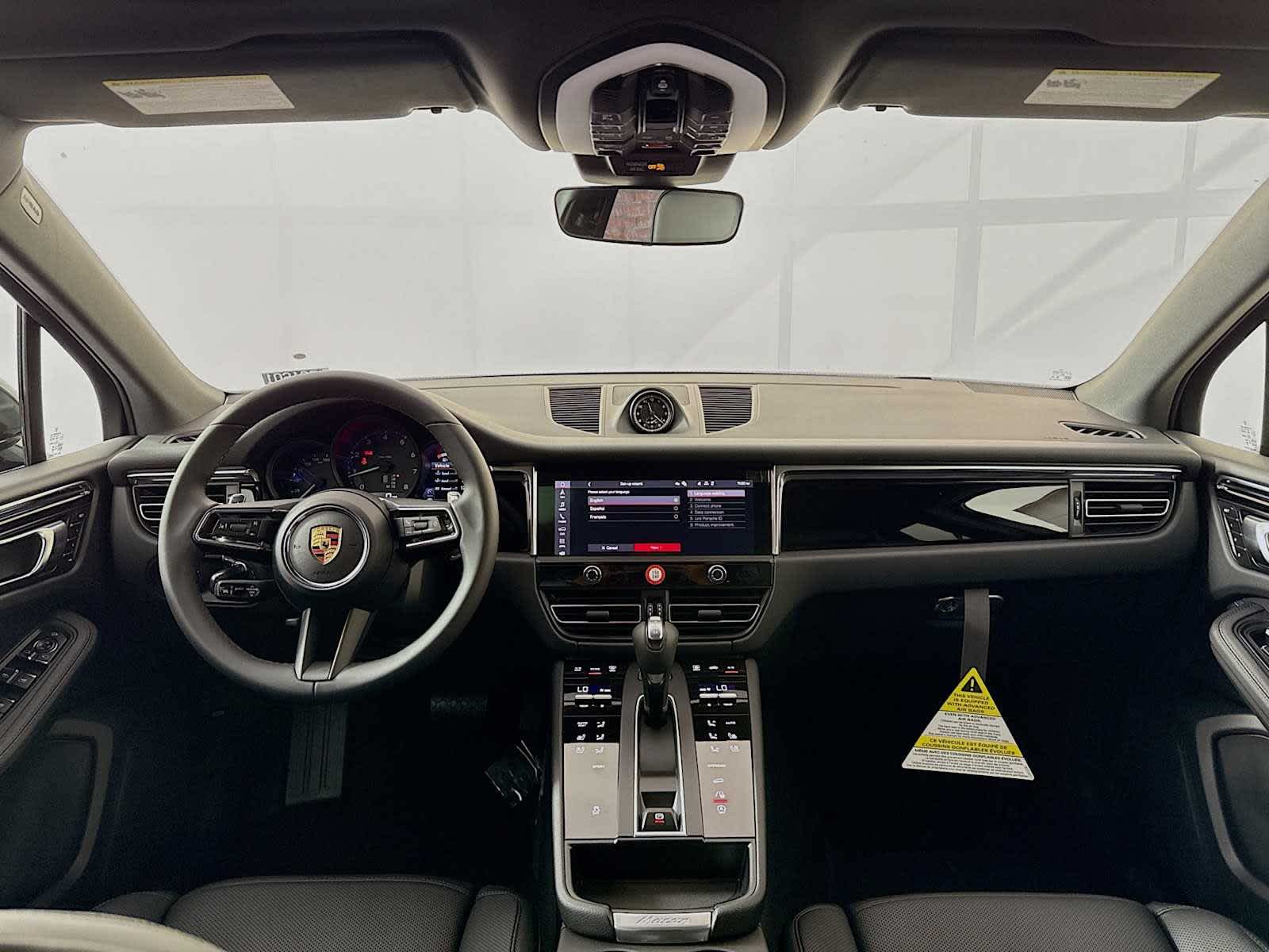 Thumbnail: 2026 Porsche Macan - 27