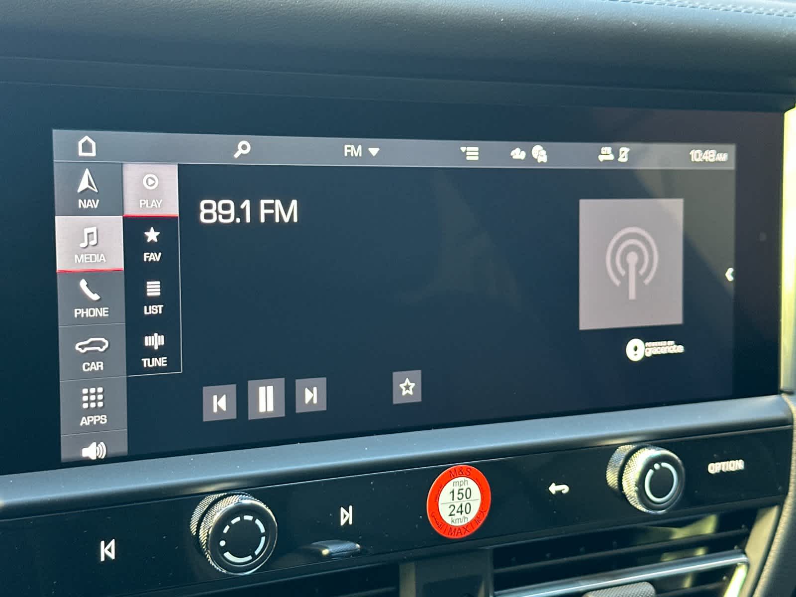 Thumbnail: 2026 Porsche Macan - 20