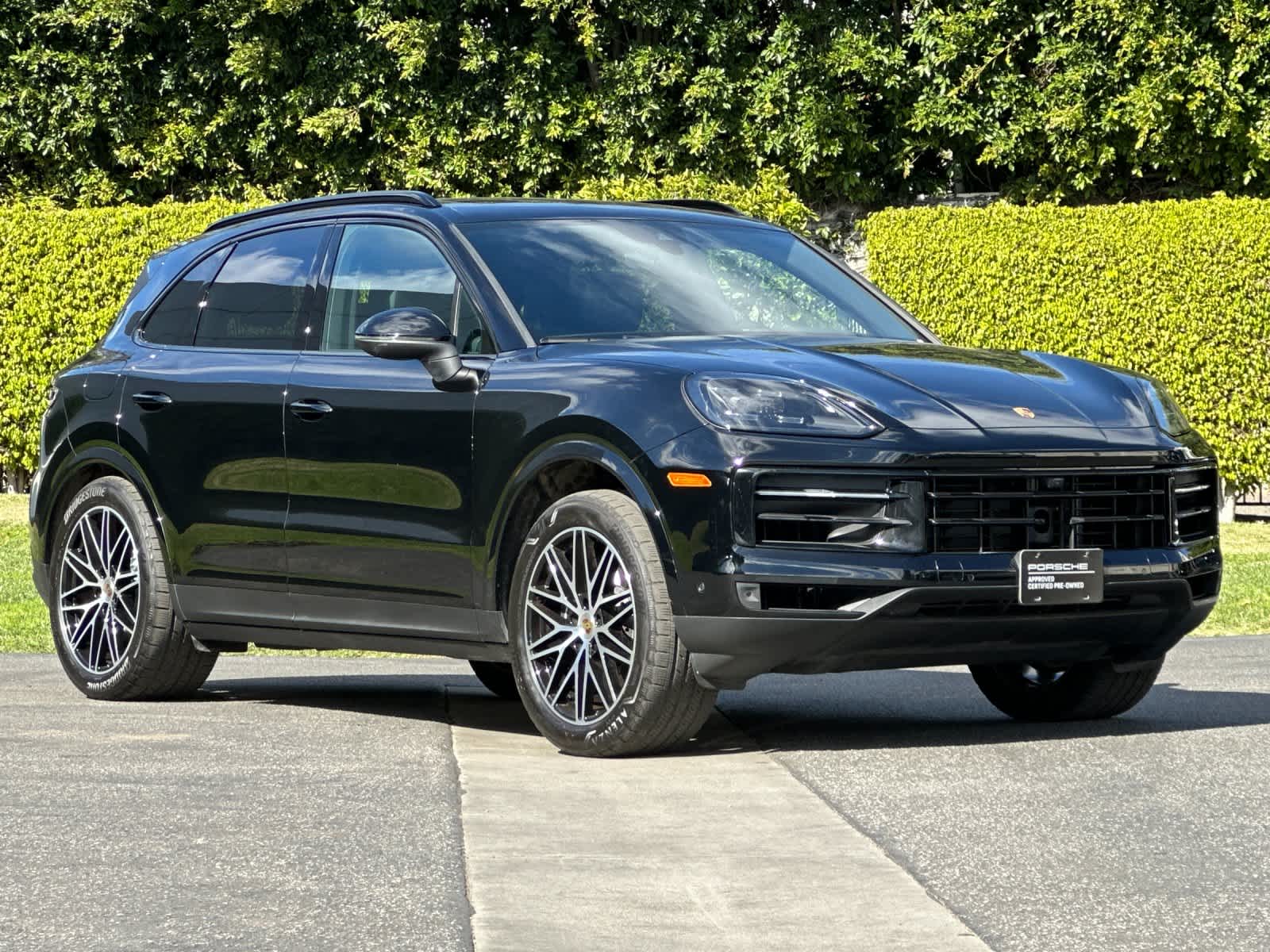 Thumbnail: 2024 Porsche Cayenne - 10