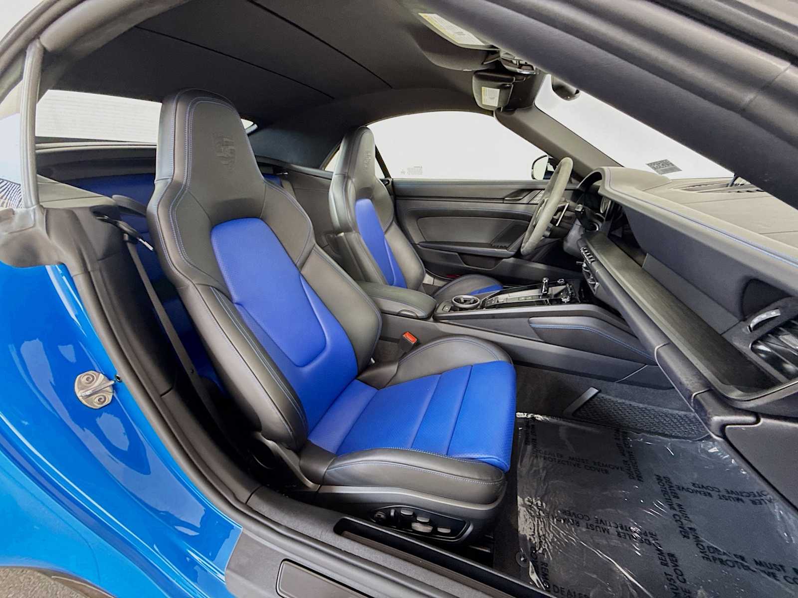 Thumbnail: 2023 Porsche 911 - 22