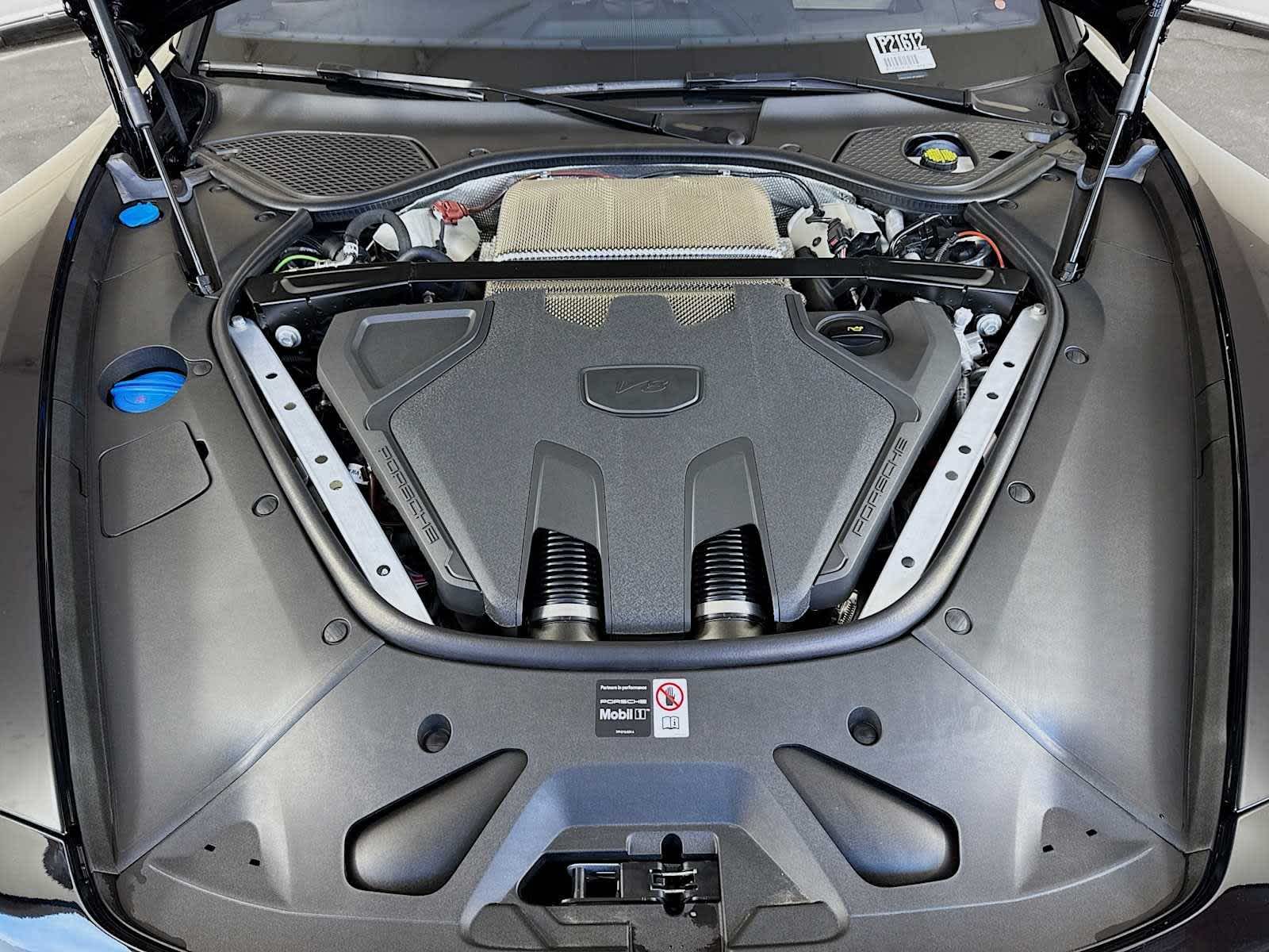 Thumbnail: 2026 Porsche Panamera - 23