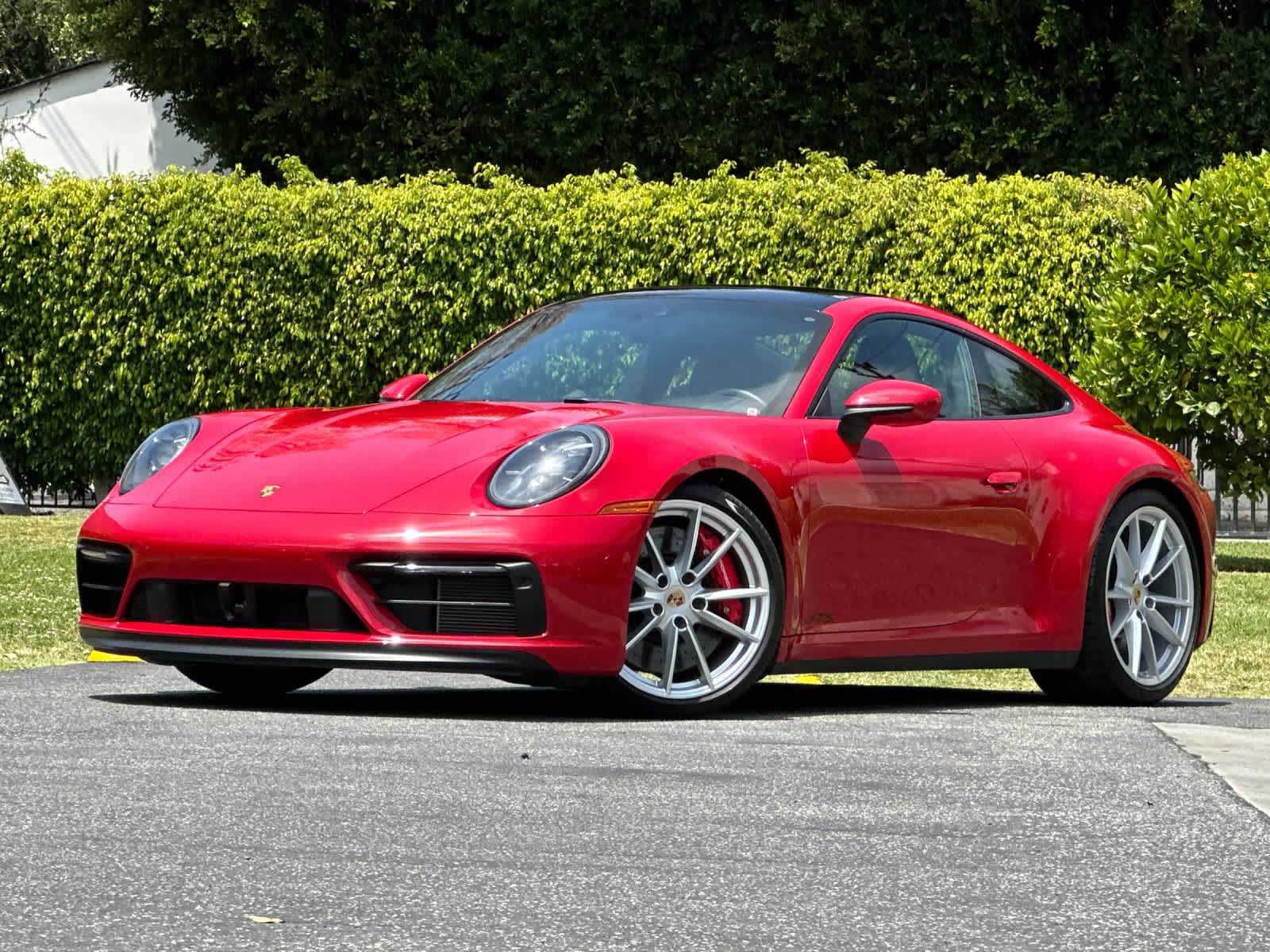 Thumbnail: 2024 Porsche 911 - 1