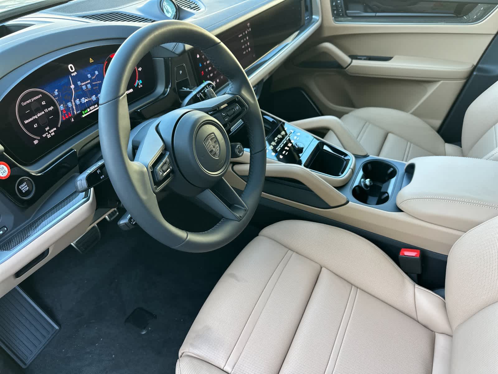 Thumbnail: 2026 Porsche Cayenne - 4