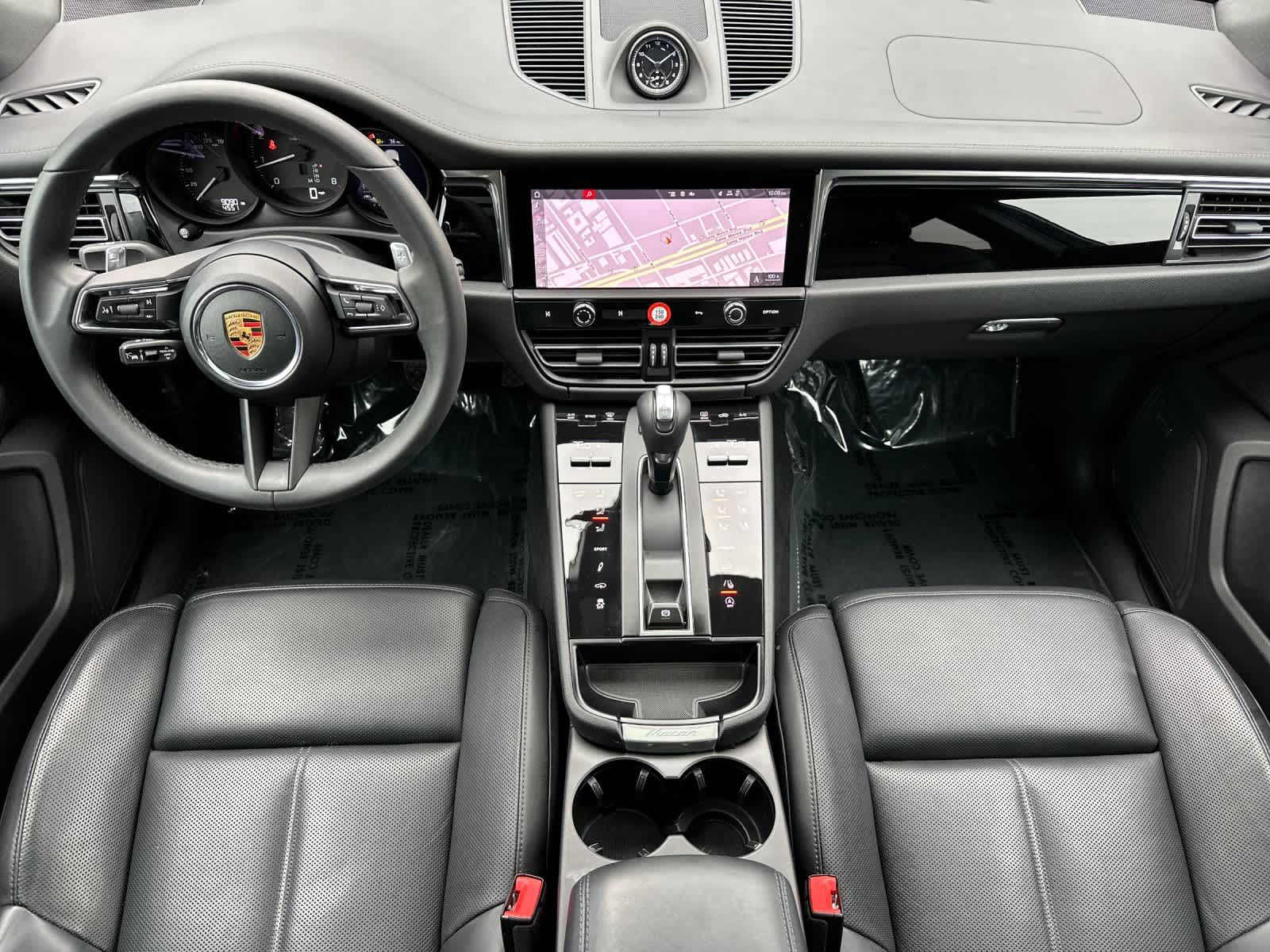 Thumbnail: 2025 Porsche Macan - 6