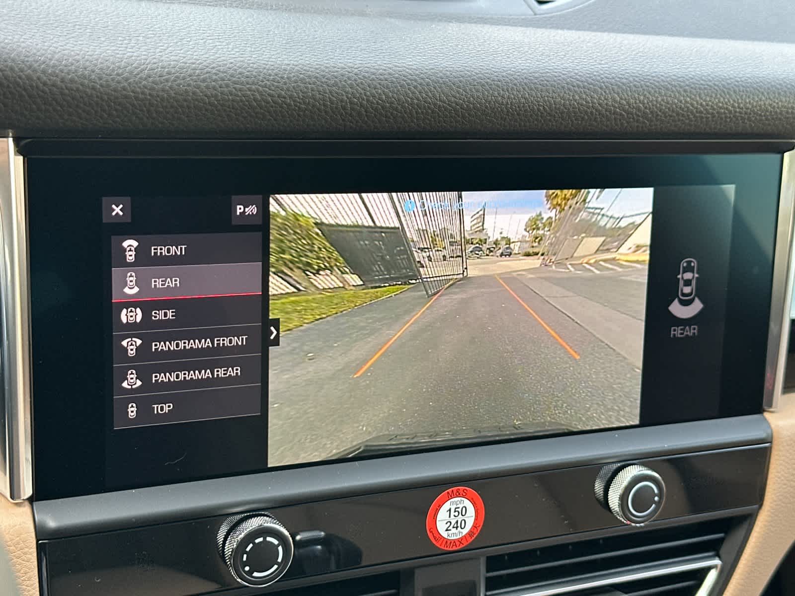 Thumbnail: 2026 Porsche Macan - 22