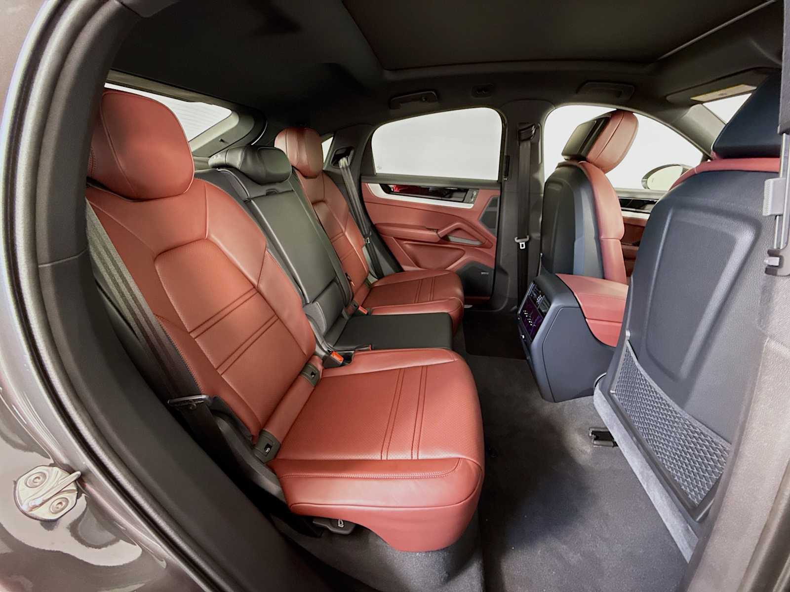 Thumbnail: 2025 Porsche Cayenne - 20