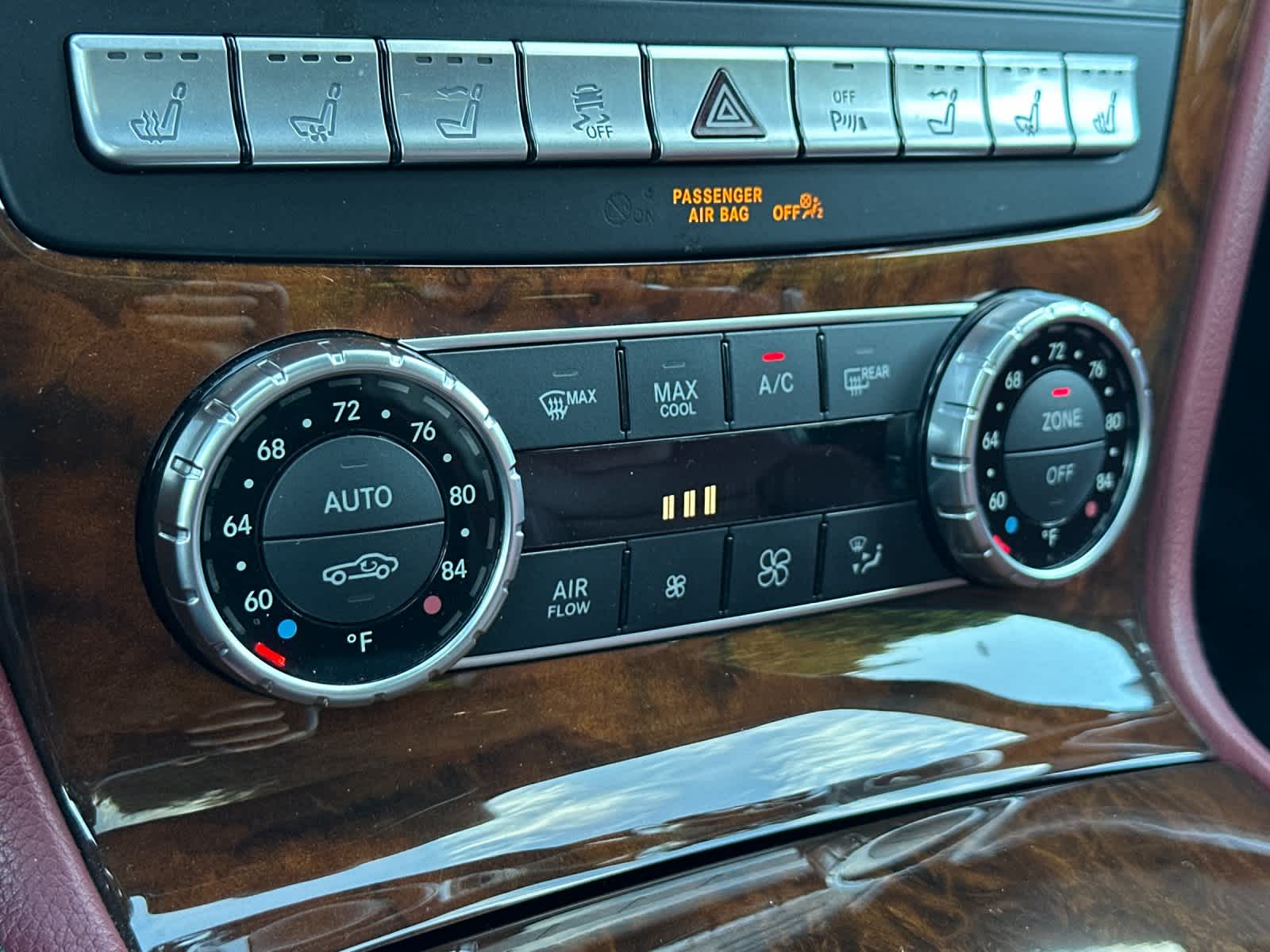 Thumbnail: 2017 Mercedes-Benz SL-Class - 20