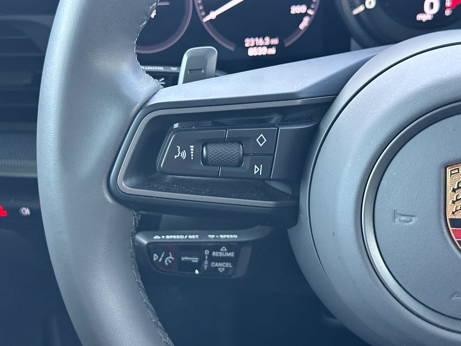 Thumbnail: 2024 Porsche 911 - 23
