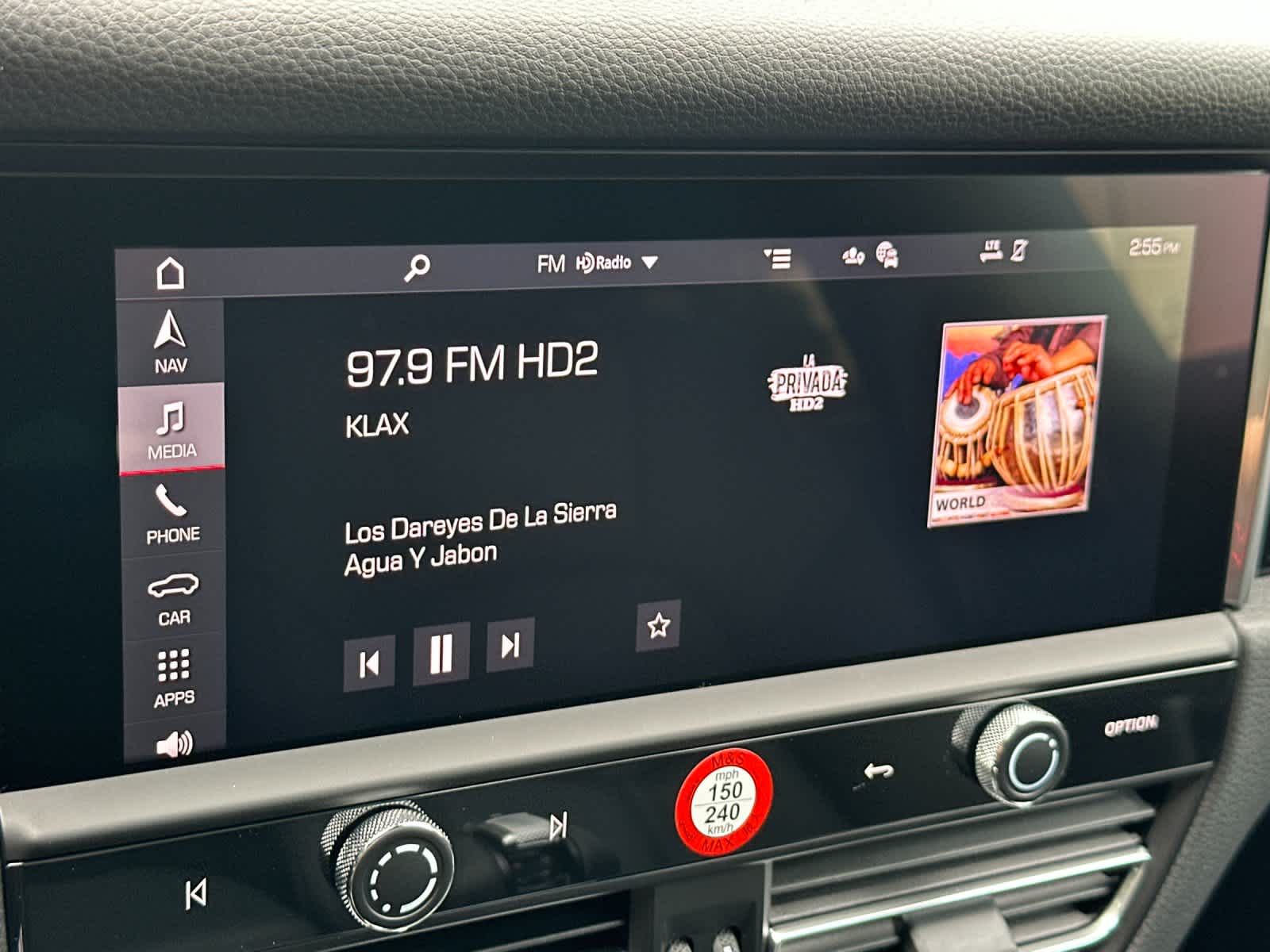 Thumbnail: 2026 Porsche Macan - 21