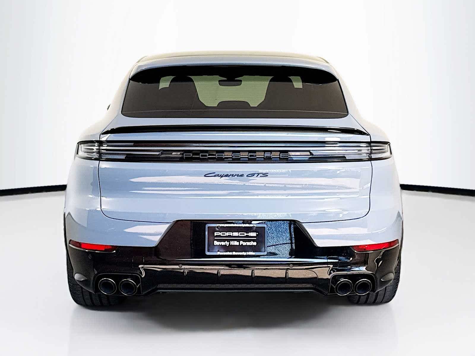 Thumbnail: 2025 Porsche Cayenne - 10