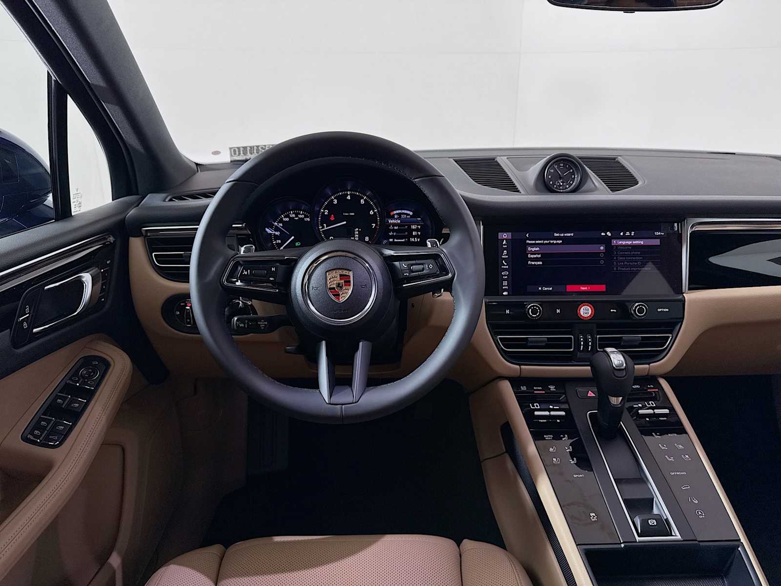 Thumbnail: 2025 Porsche Macan - 18