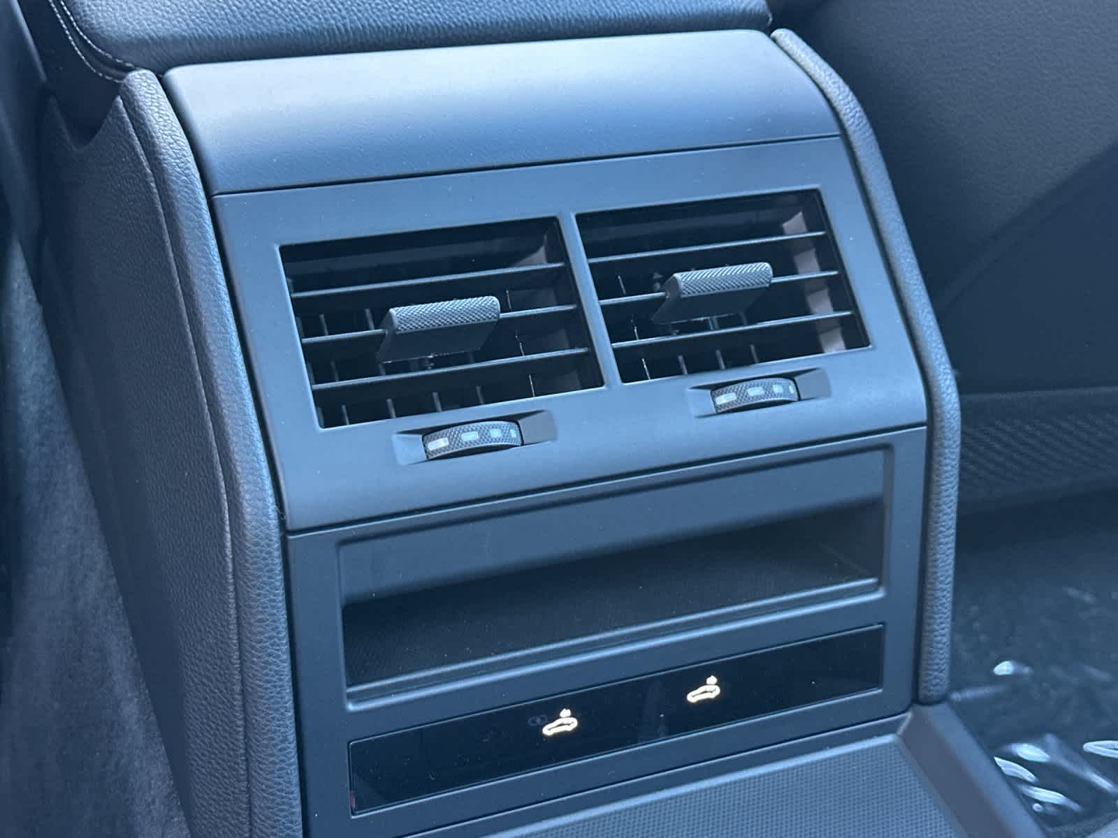 Thumbnail: 2026 Porsche Panamera - 14