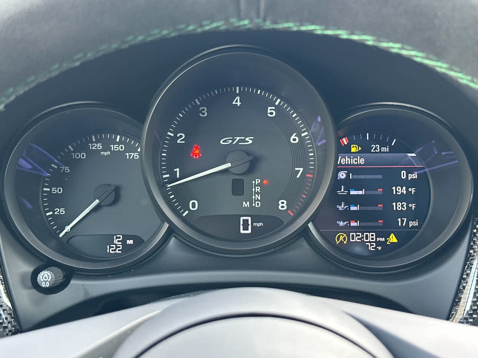 Thumbnail: 2026 Porsche Macan - 29