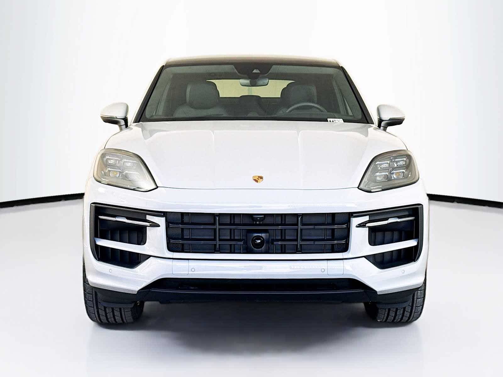 Thumbnail: 2026 Porsche Cayenne - 6