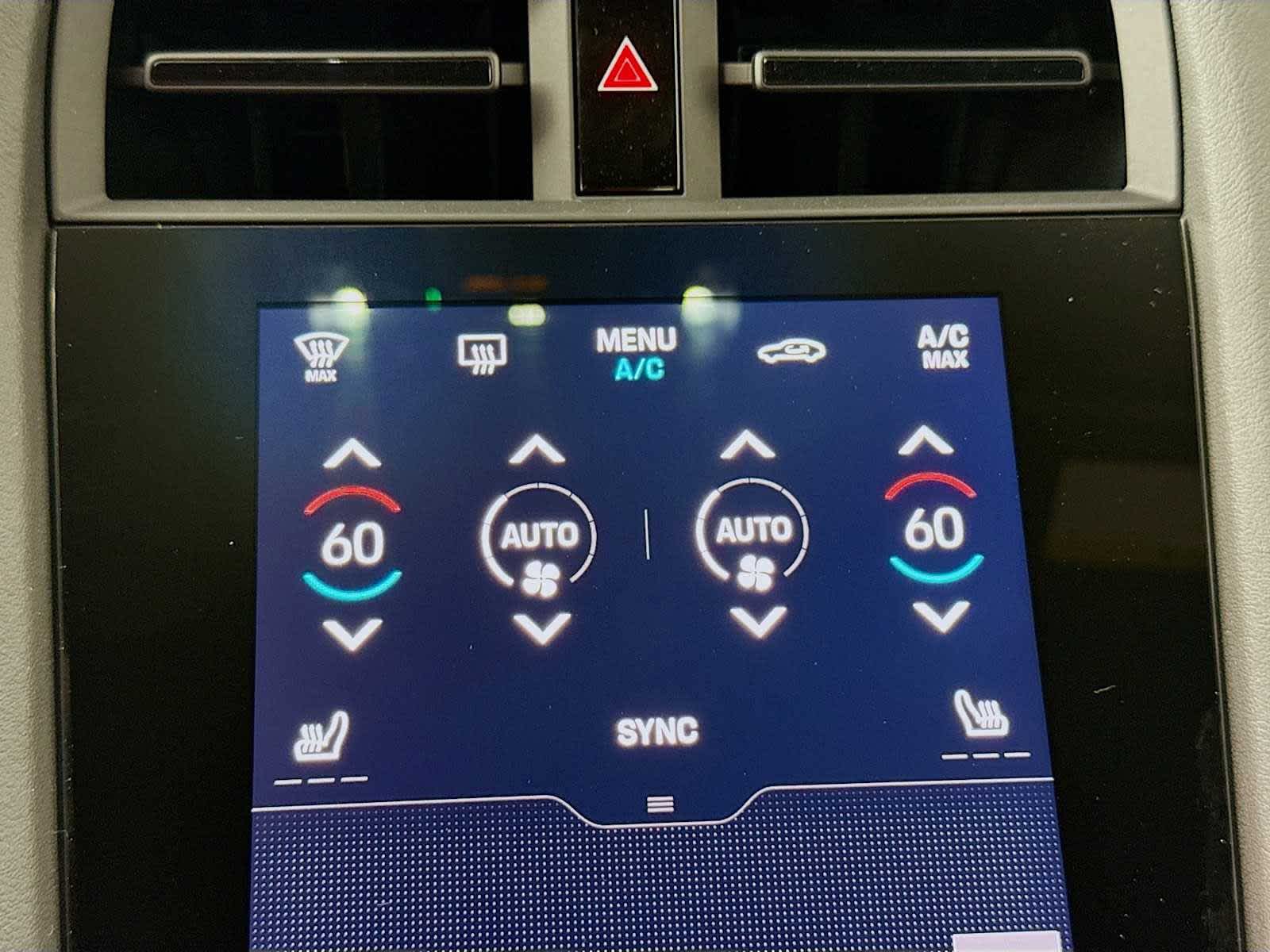 Thumbnail: 2025 Porsche Taycan - 13