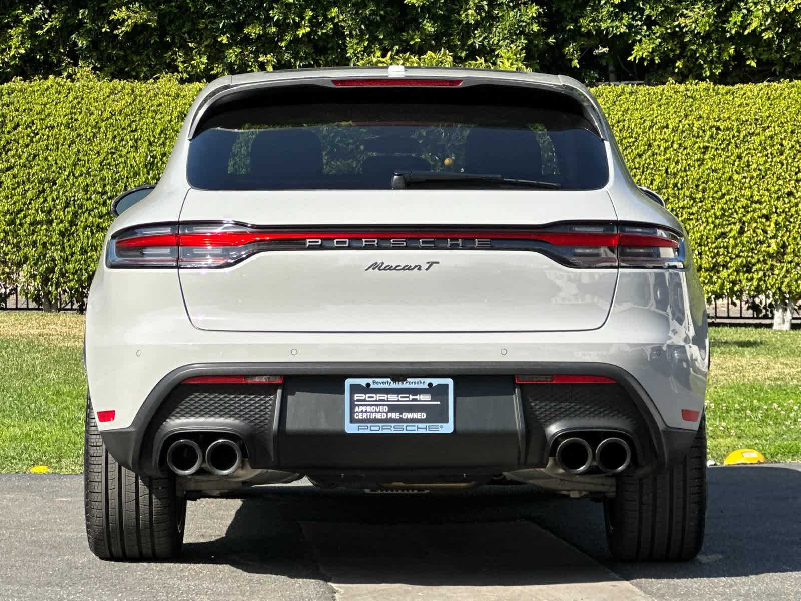 Thumbnail: 2025 Porsche Macan - 7