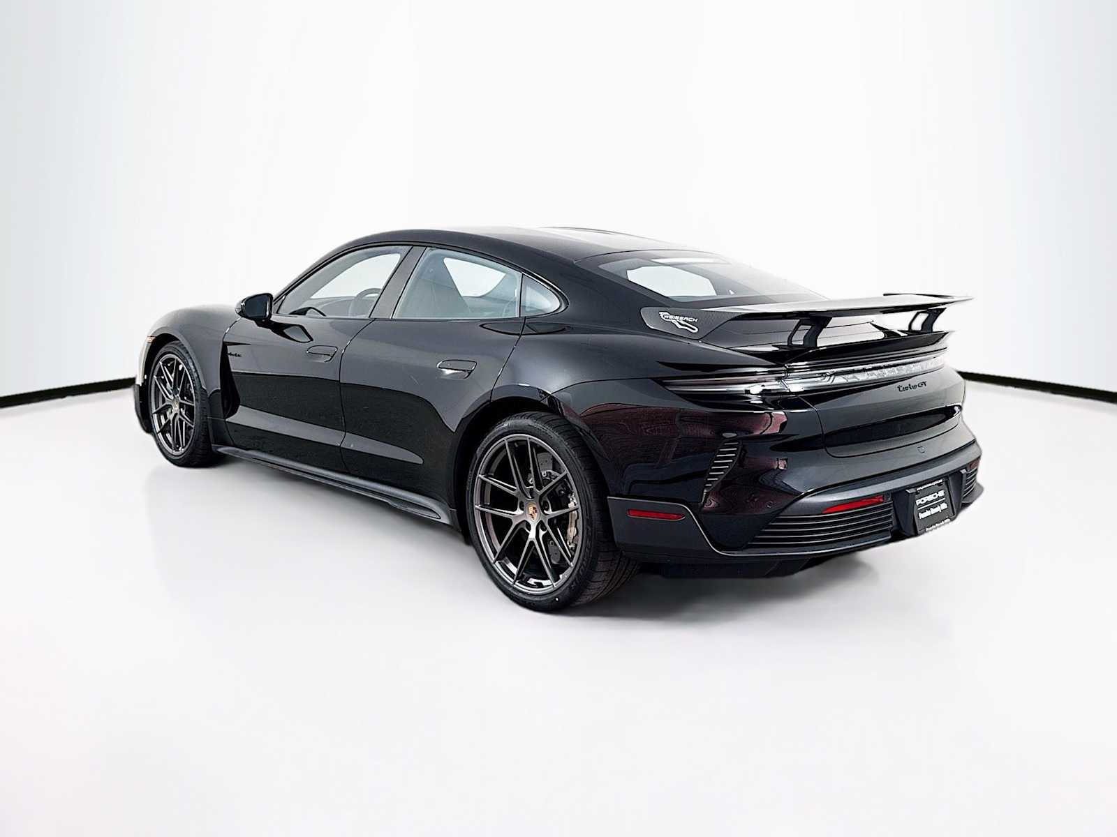 Thumbnail: 2025 Porsche Taycan - 3