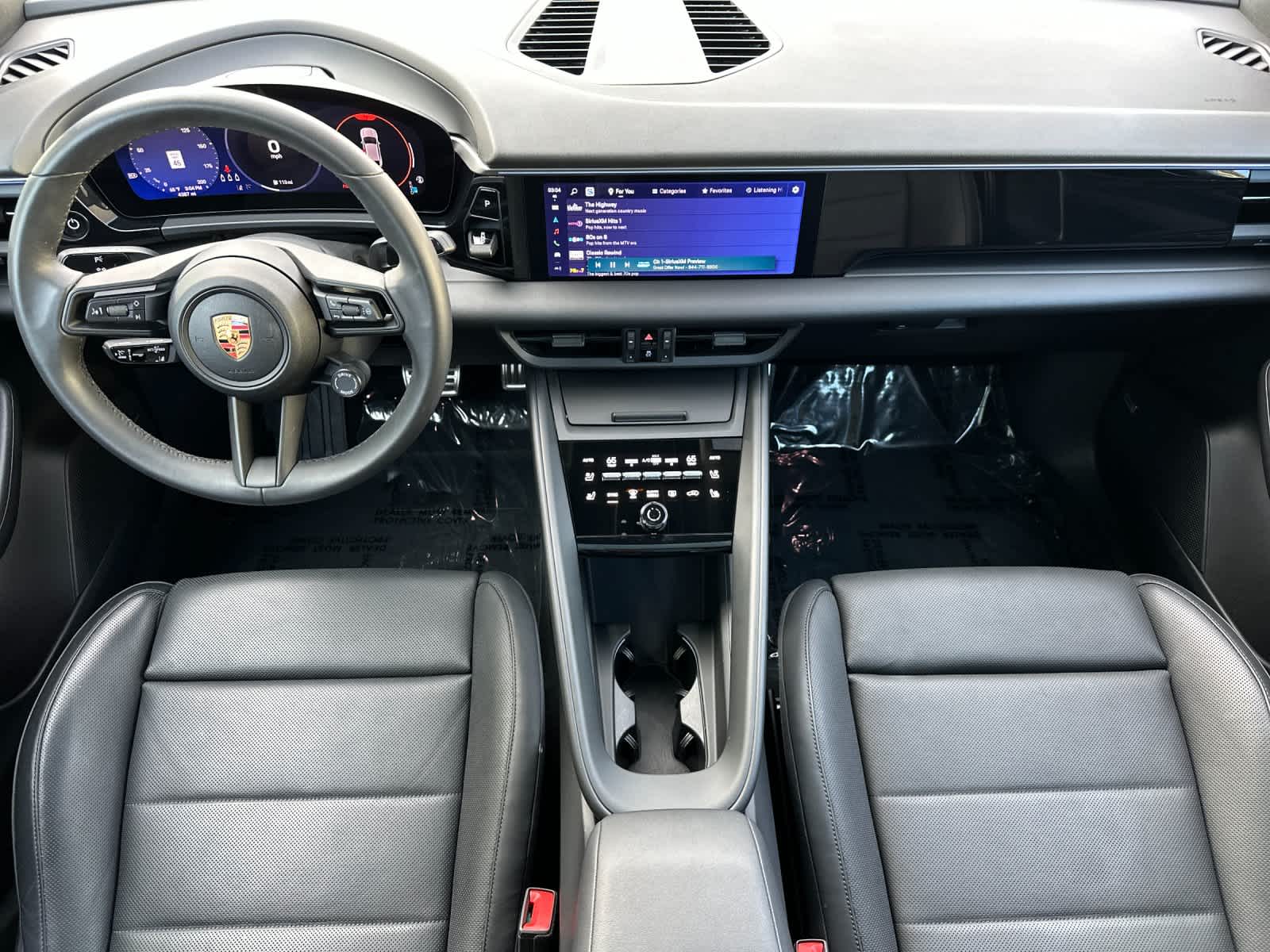 Thumbnail: 2025 Porsche Macan - 6