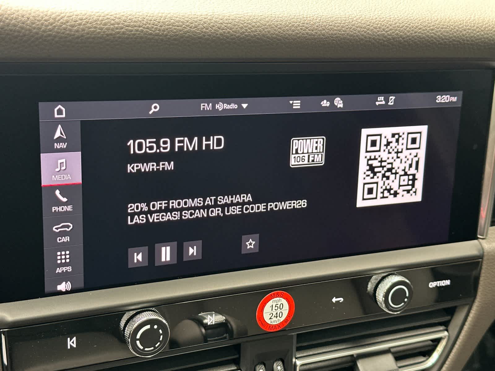 Thumbnail: 2026 Porsche Macan - 21