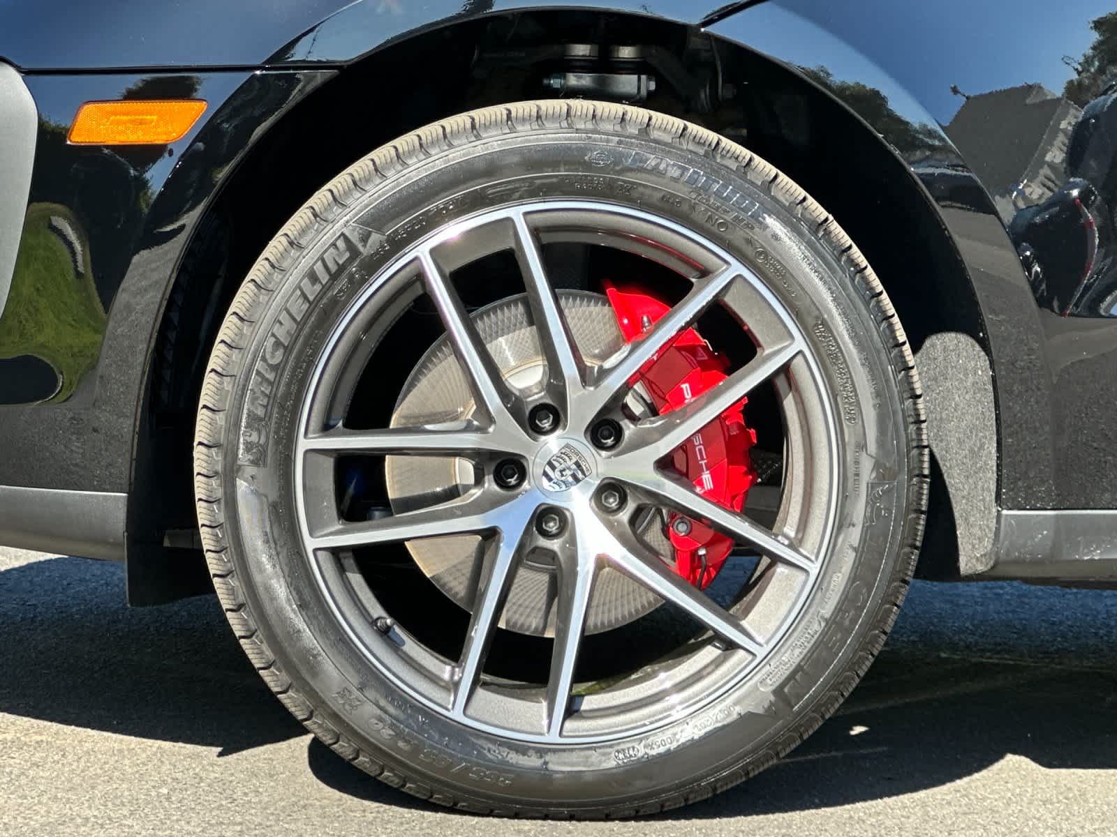 Thumbnail: 2026 Porsche Macan - 31