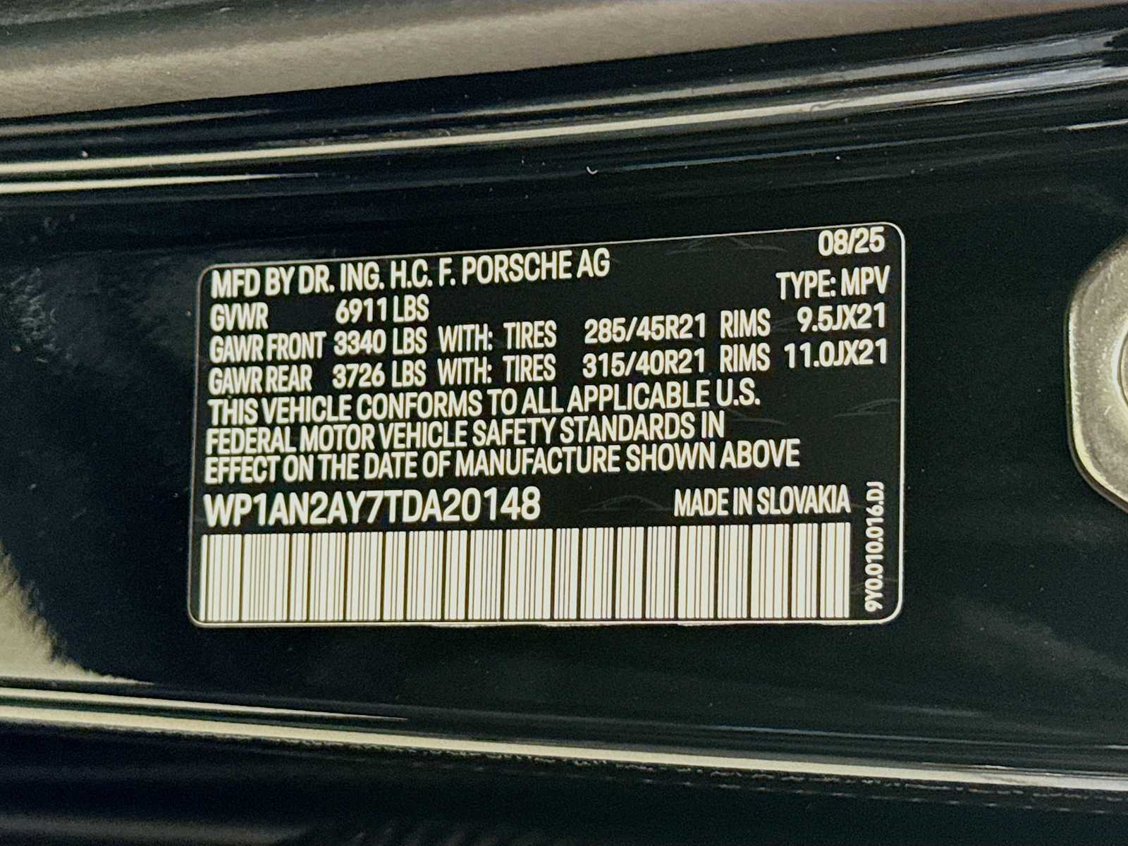 Thumbnail: 2026 Porsche Cayenne - 25