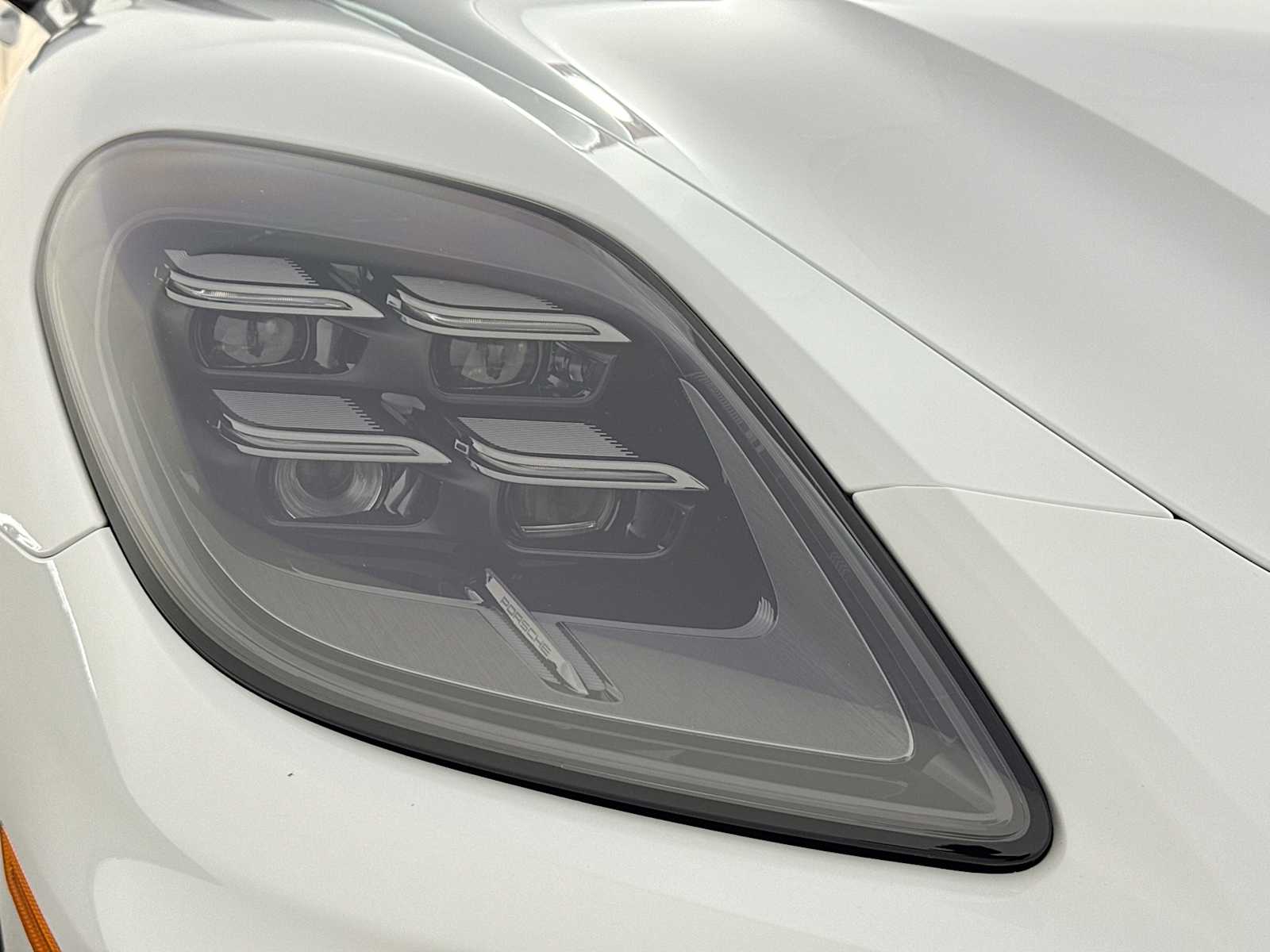 Thumbnail: 2025 Porsche Panamera - 28