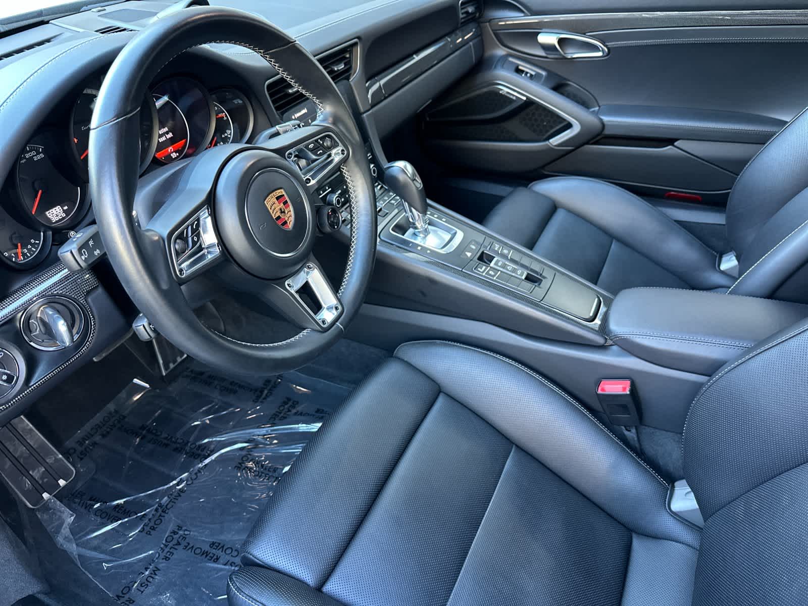 Thumbnail: 2019 Porsche 911 - 4