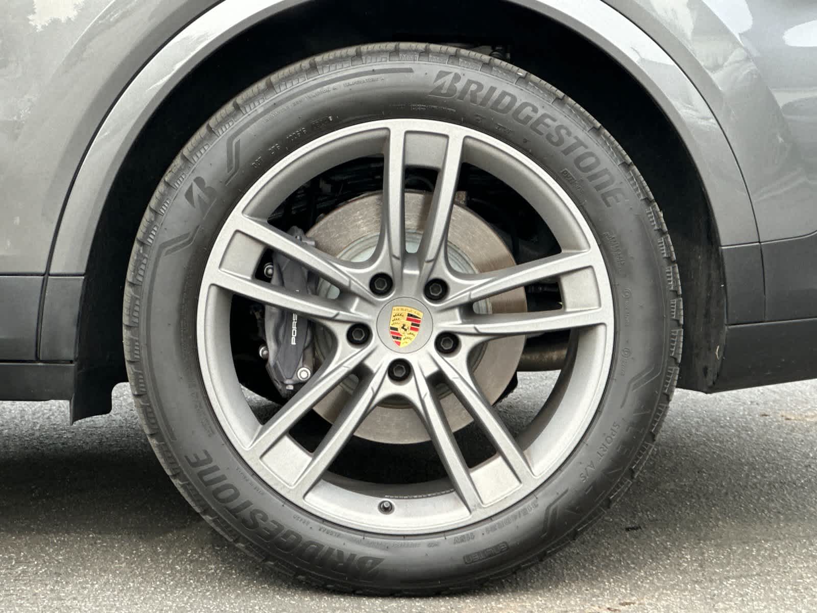 Thumbnail: 2024 Porsche Cayenne - 32