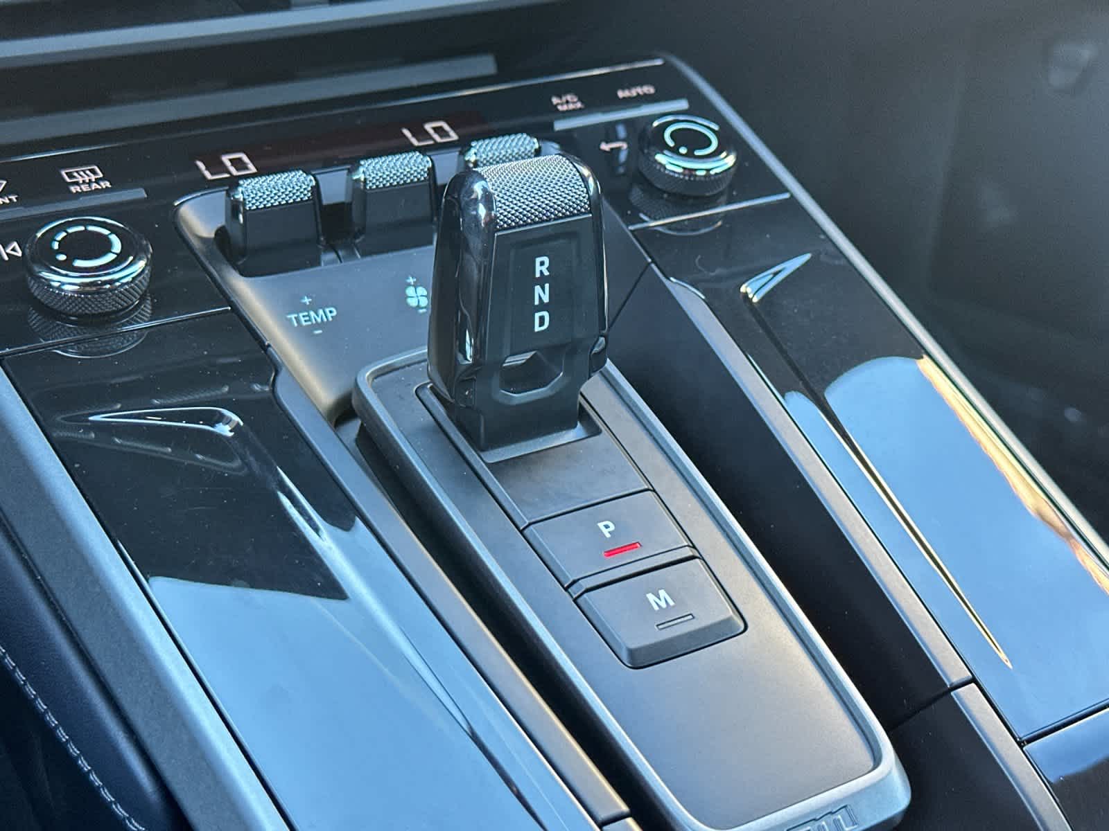 Thumbnail: 2025 Porsche 911 - 20