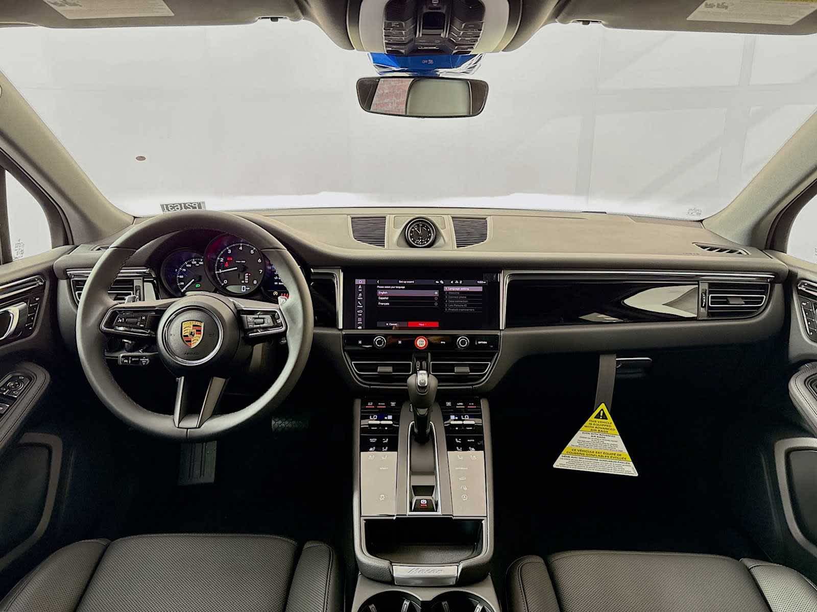 Thumbnail: 2026 Porsche Macan - 27