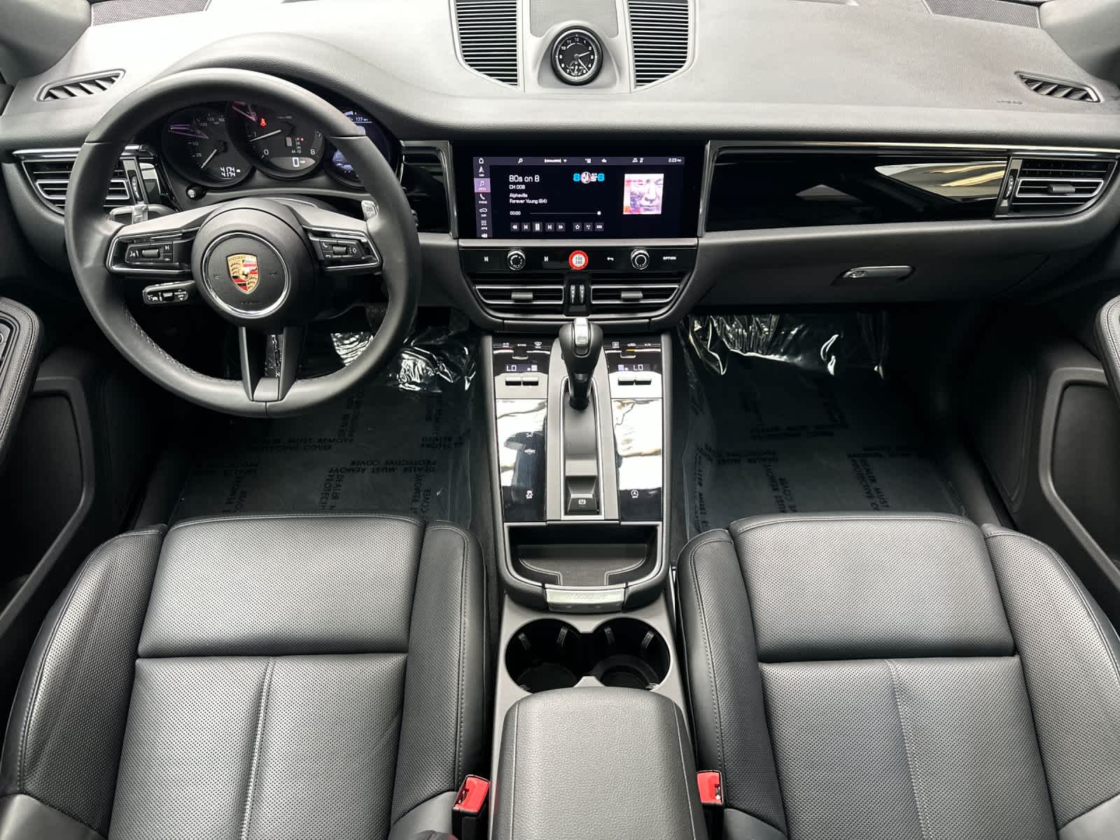 Thumbnail: 2025 Porsche Macan - 6